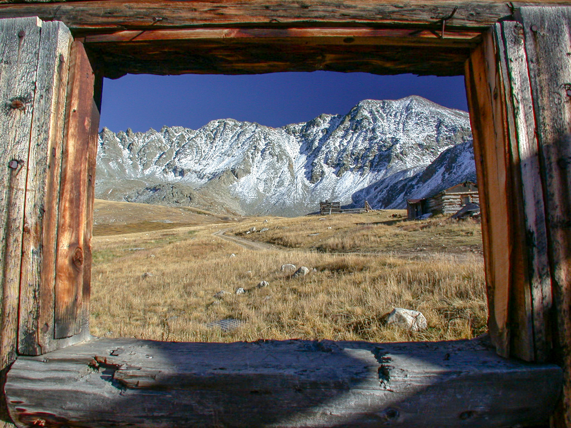 Montgomery Gulch mining buildins