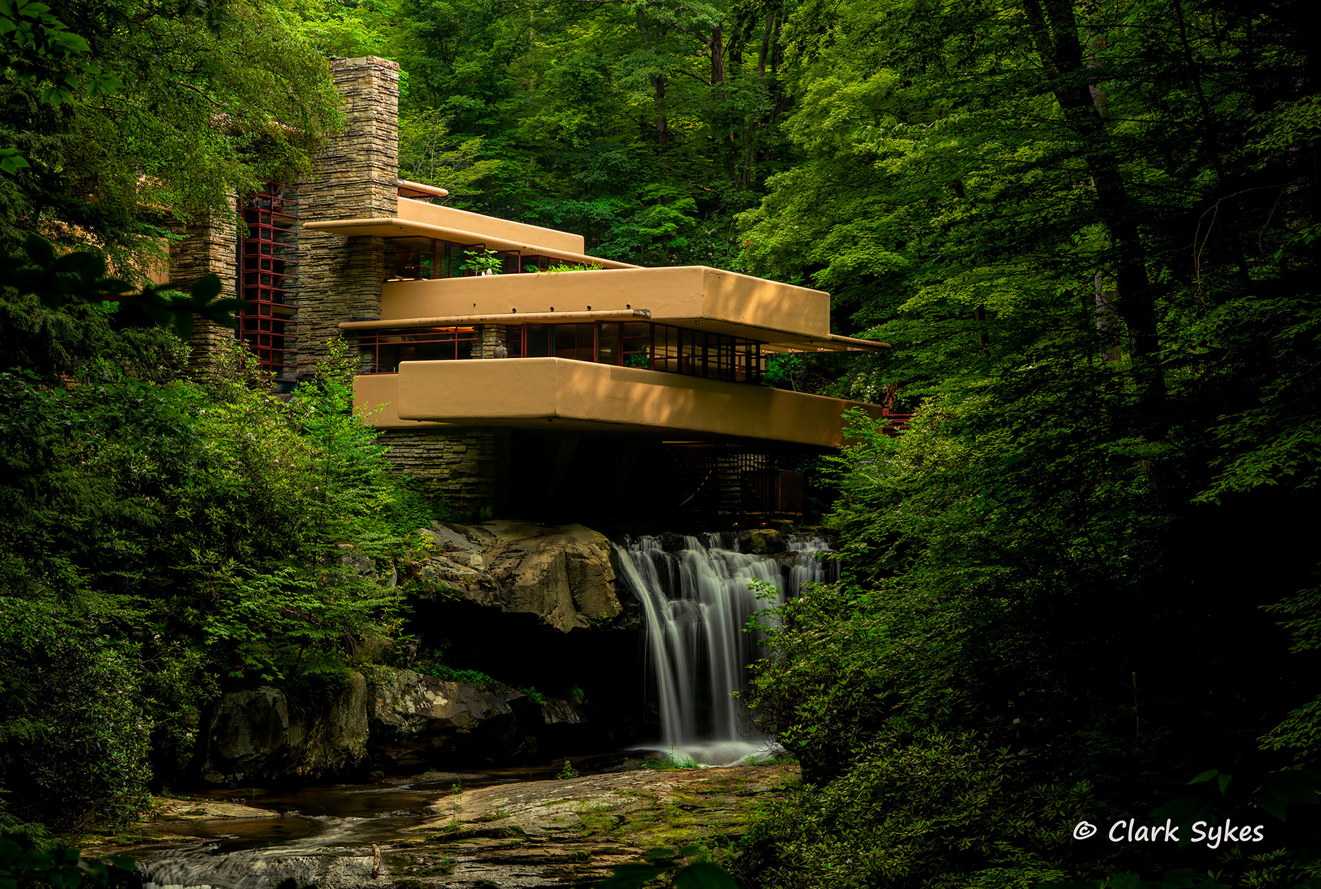 Frank Lloyd Wright's Fallingwater, Bear Run, Pennsylvania (Image GL-29)