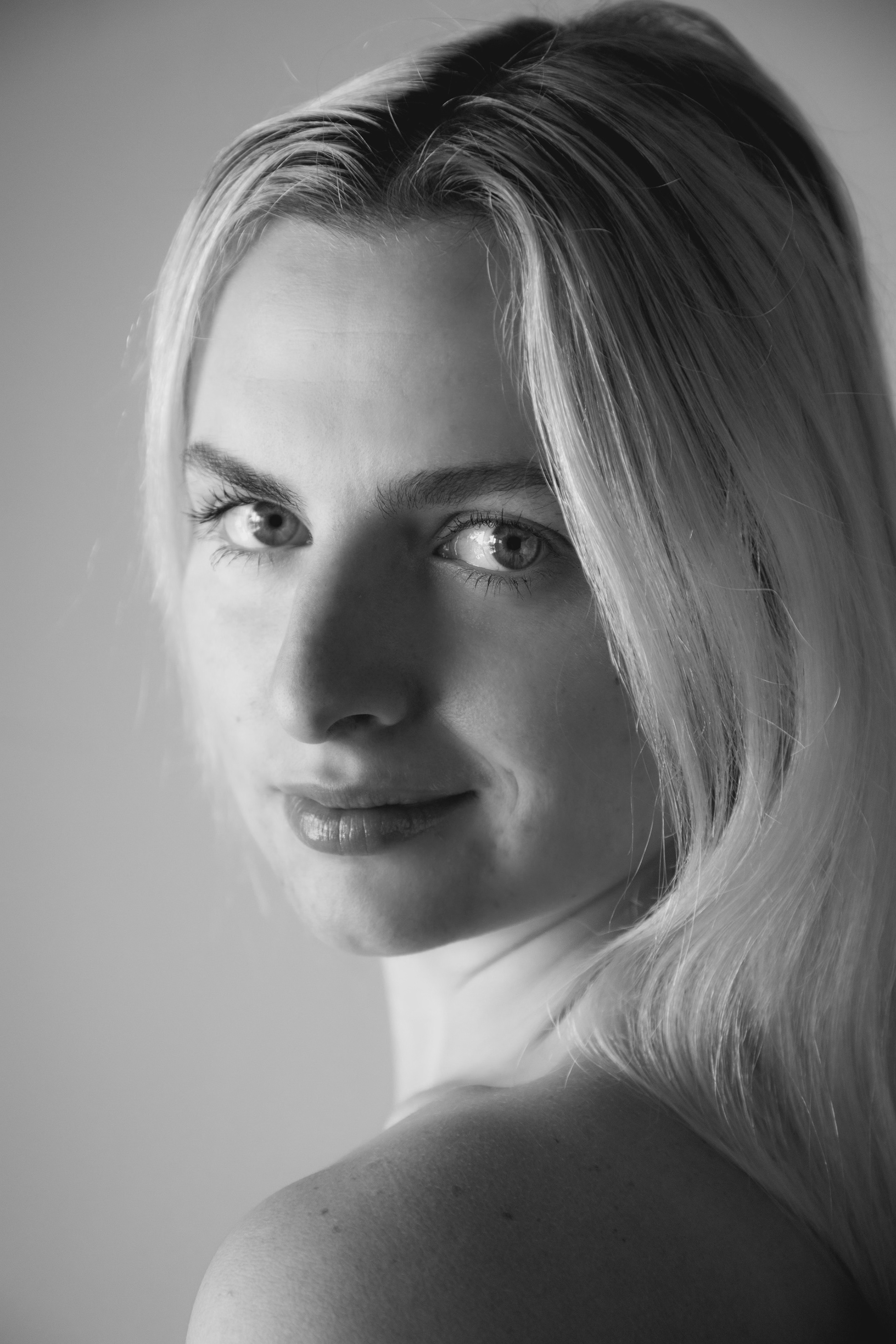 Headshot by Melody Williams