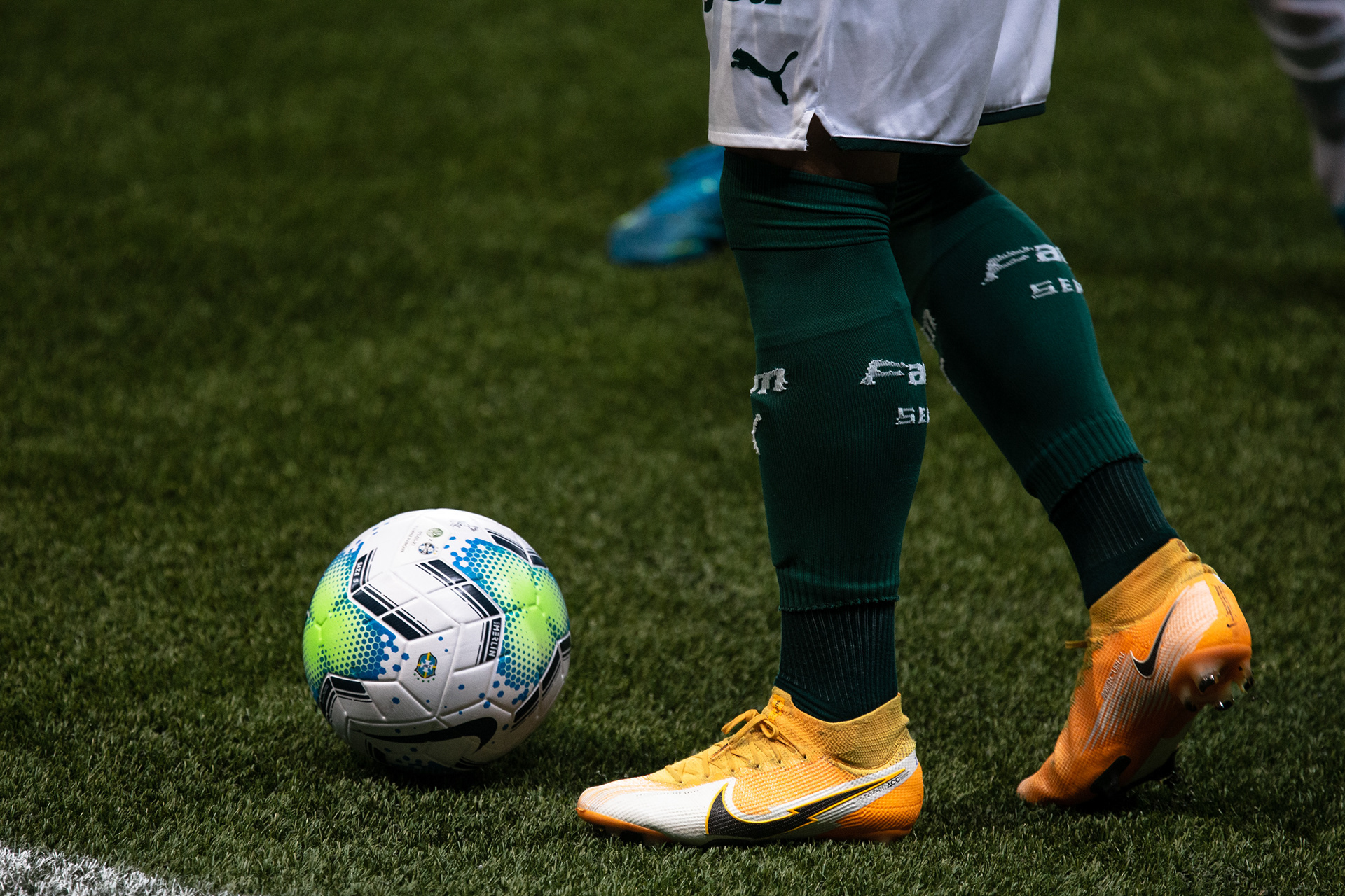 Jogador do Palmeiras durante final da Copa do Brasil 2020