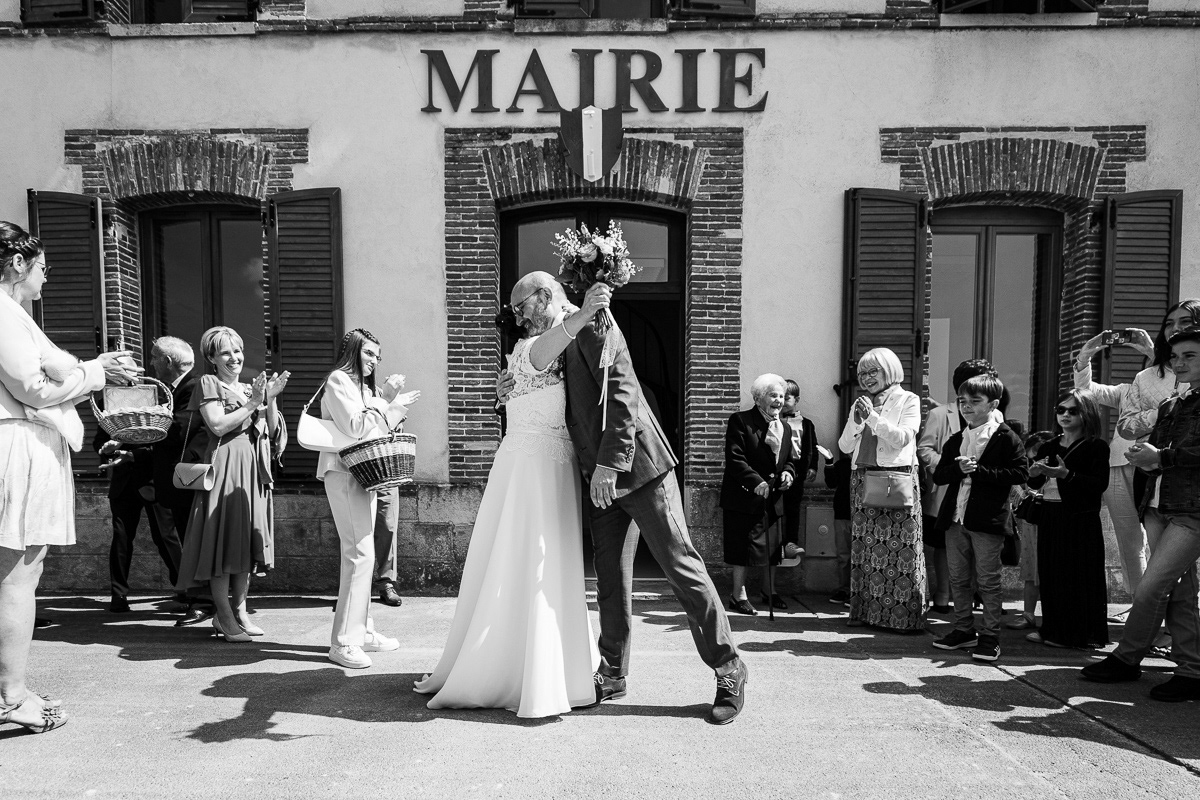 sortie de la mairie