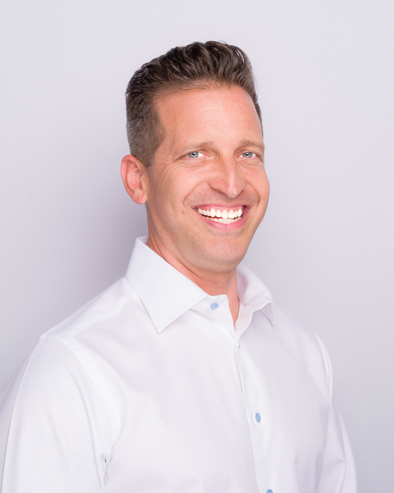 Head shot of Tim is a real estate agent based in Los Angeles