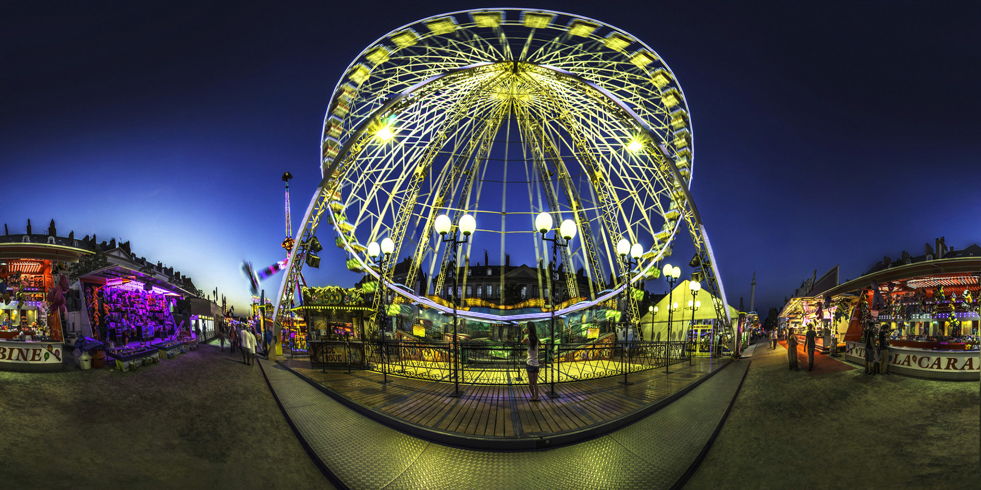 Grande roue à Nantes.