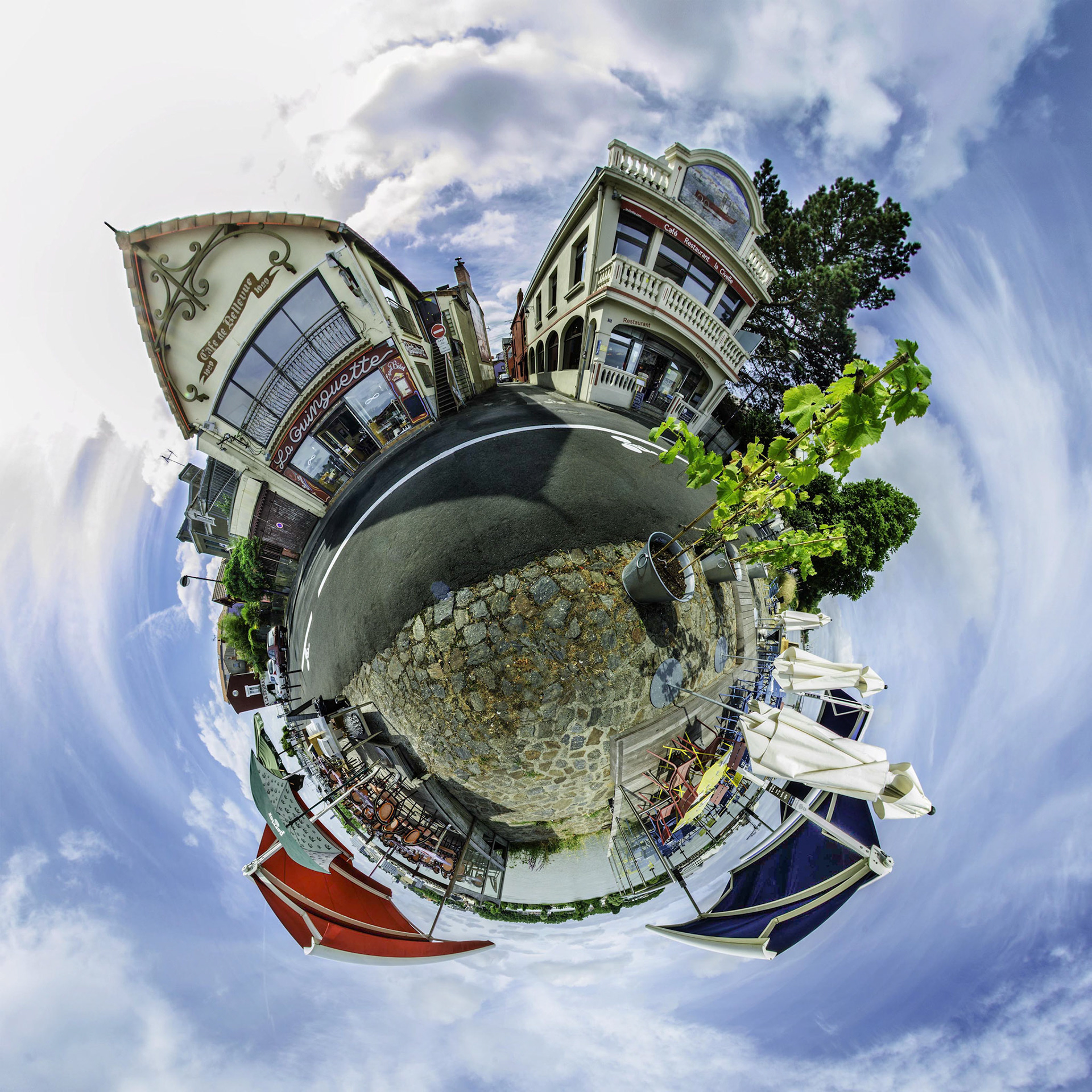 LITTLE PLANET TRENTEMOULT