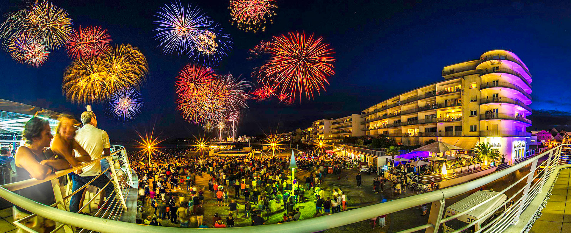Feu d'artifice du 14 Juillet à Le Pouliguen.
