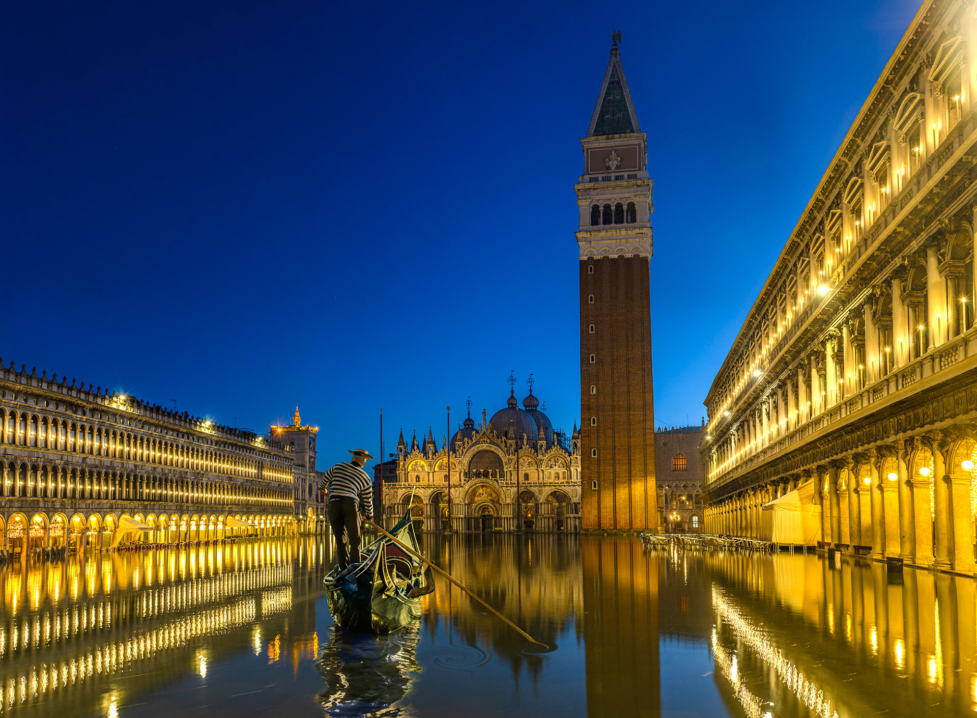 Acqua alta à Venise. Photo primée au Concours Nikon "Ville d'Europe".