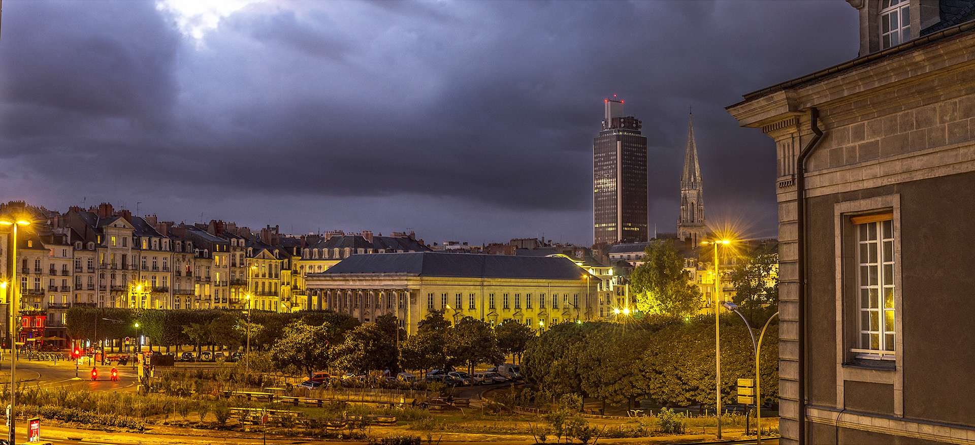 SOIR D'ORAGE A NANTES