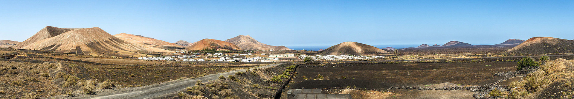 Volcans à Lanzarote aux iles Canaries.