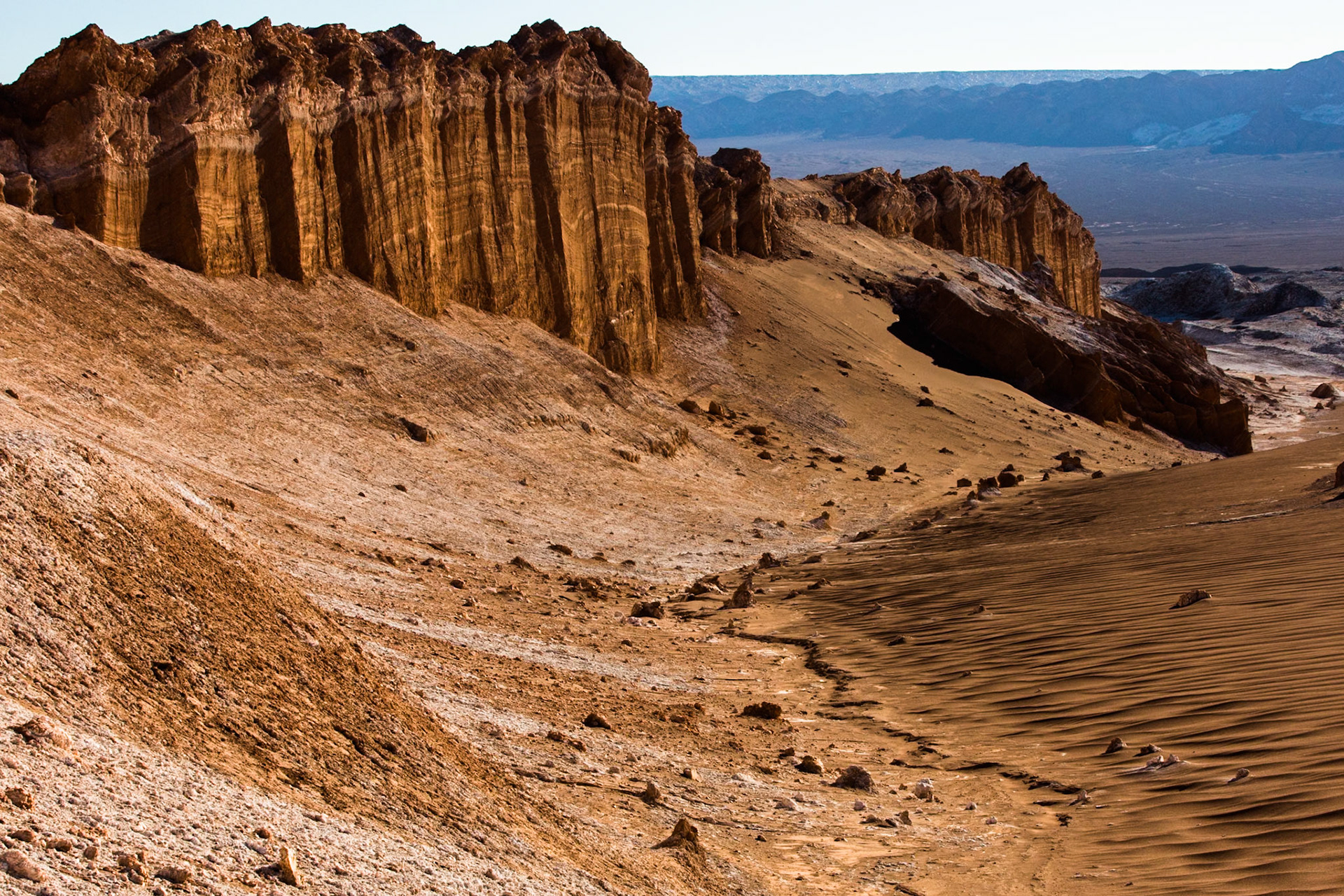 Kamur, Valle de la luna (Moon valley), Atacama, Chile