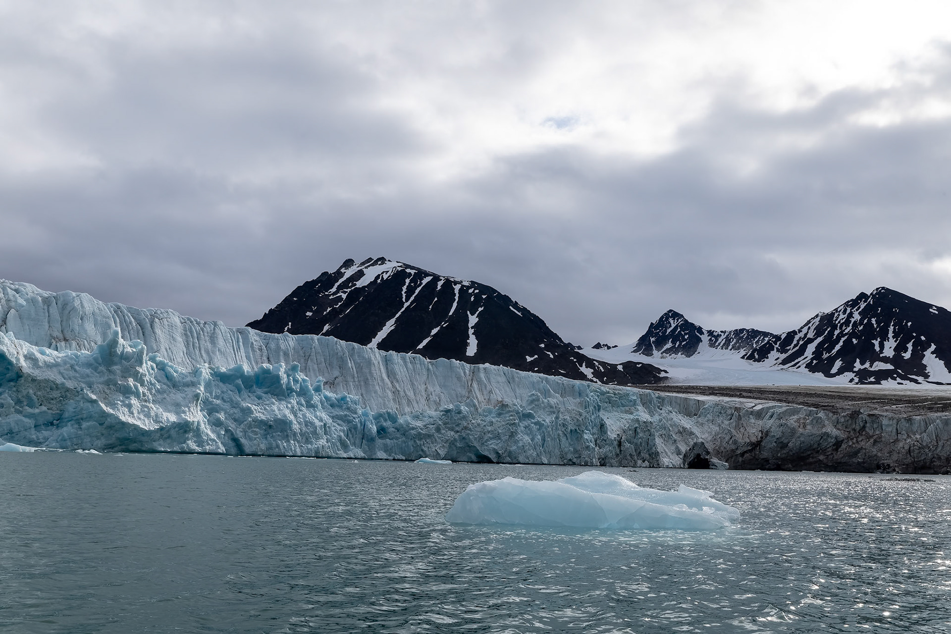 Landscape, Lilliehoekbreen, Svalbard, Norway