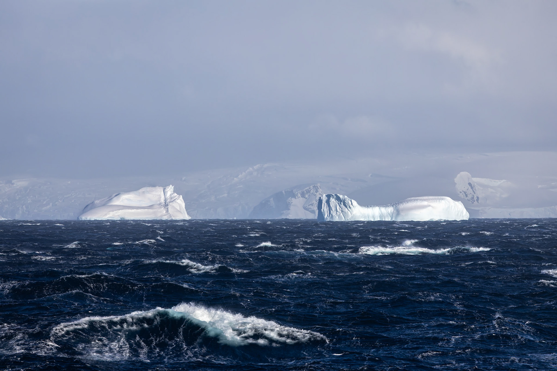 Landscape, towards the Shetland Islands, Antarctica
