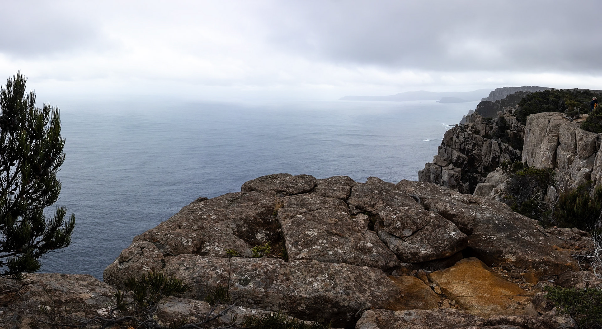 Three Capes Track, Cape Pillar Lodge to Cape Pillar and return, Tasmania