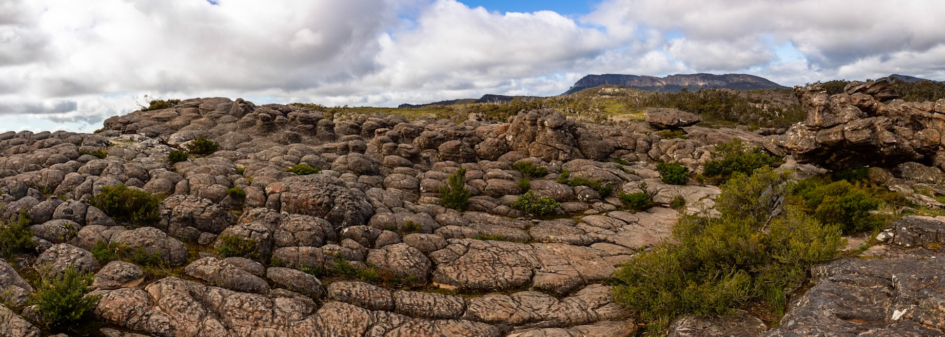 Sundial Peak circuit, Hall's Gap, The Grampians, Victoria