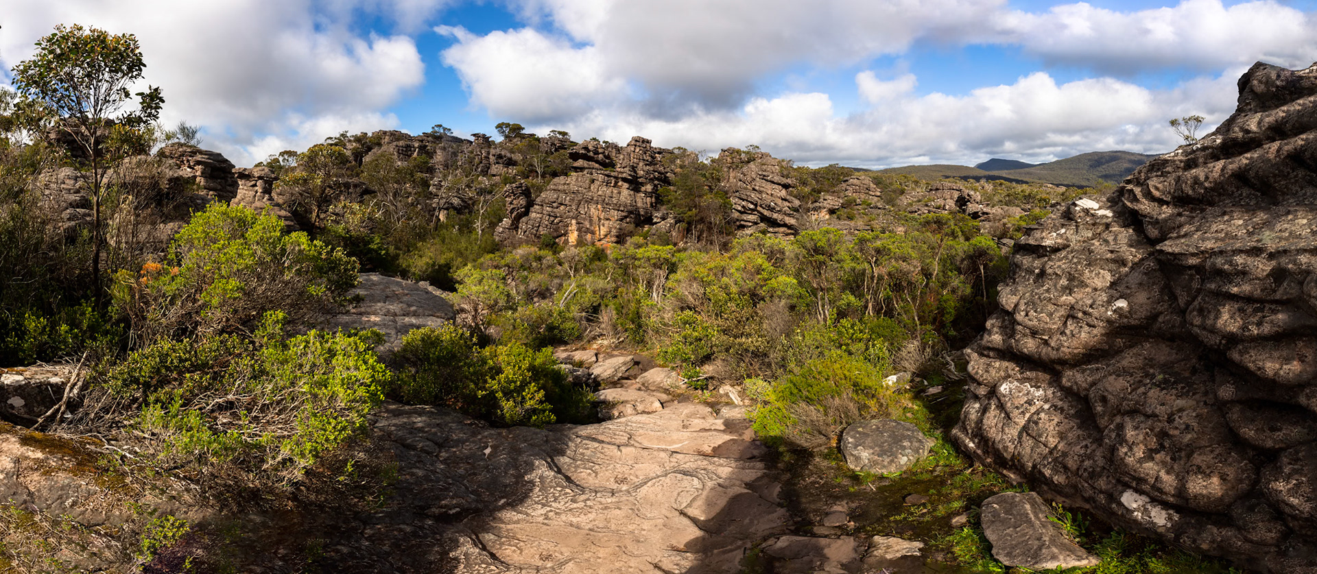 Sundial Peak circuit, Hall's Gap, The Grampians, Victoria