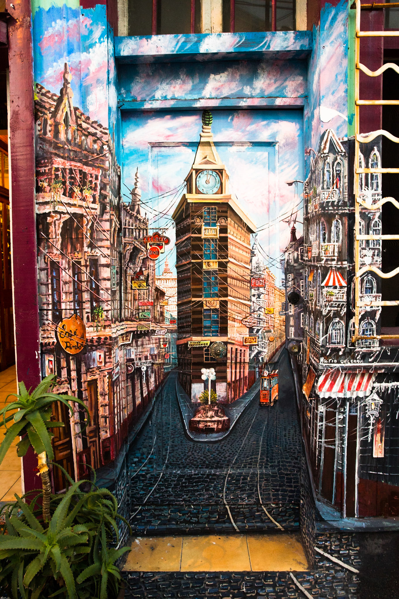 Street art, Valparaiso, Chile