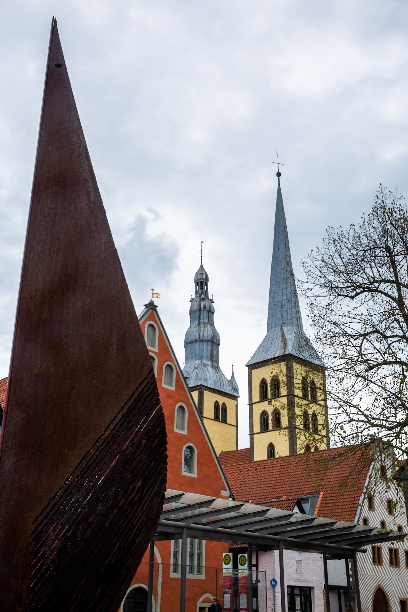 St Nicholas' Church, Lemgo. Originally laid out in 1190. llustrates the transition from Romanesque to Gothic. Most of the interior is from the 16th century. My father was haunted by the sounds of the bells when he returned to Lemgo after the war.