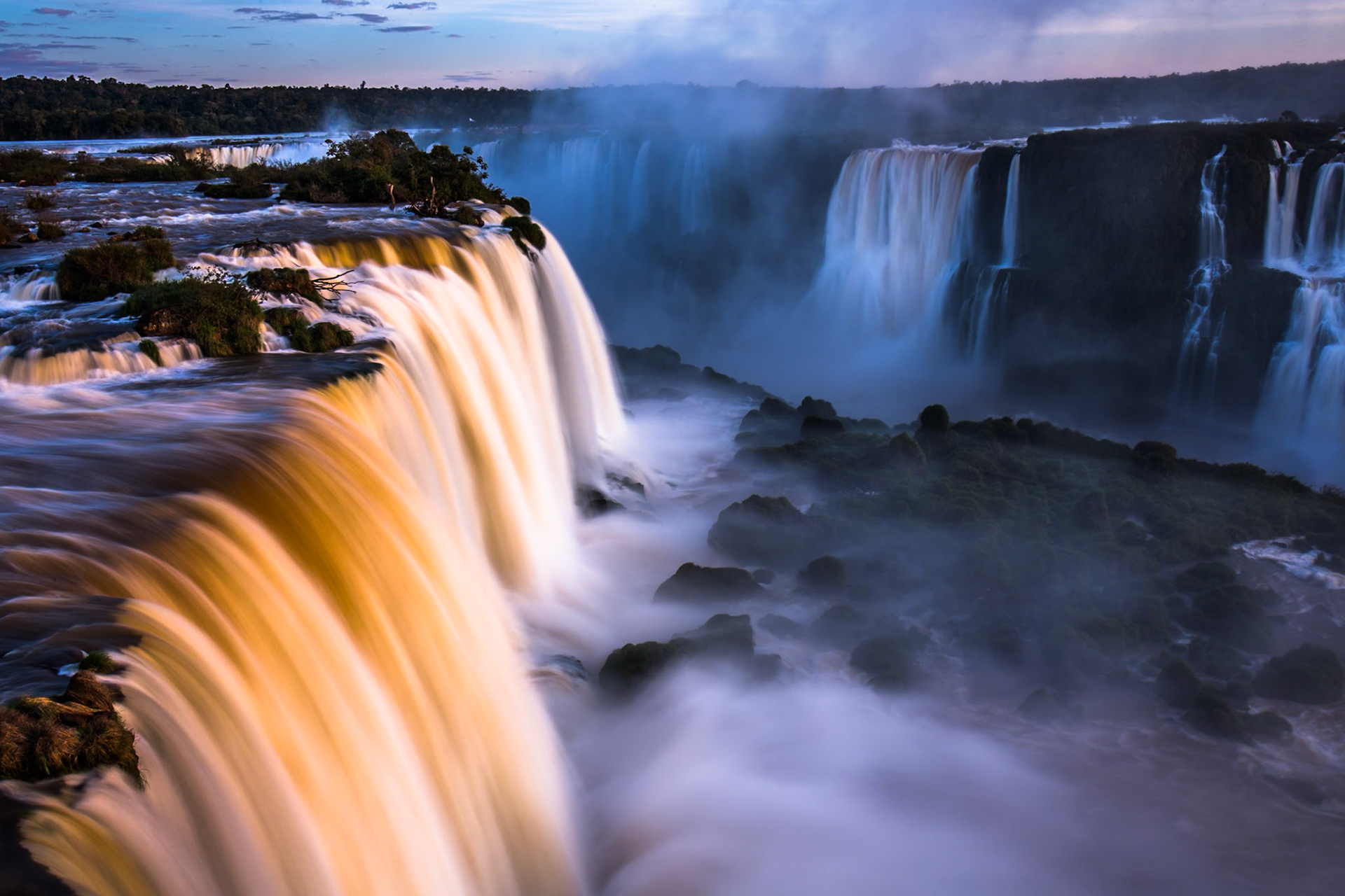 Iguassu Falls, Brazil and Argentina