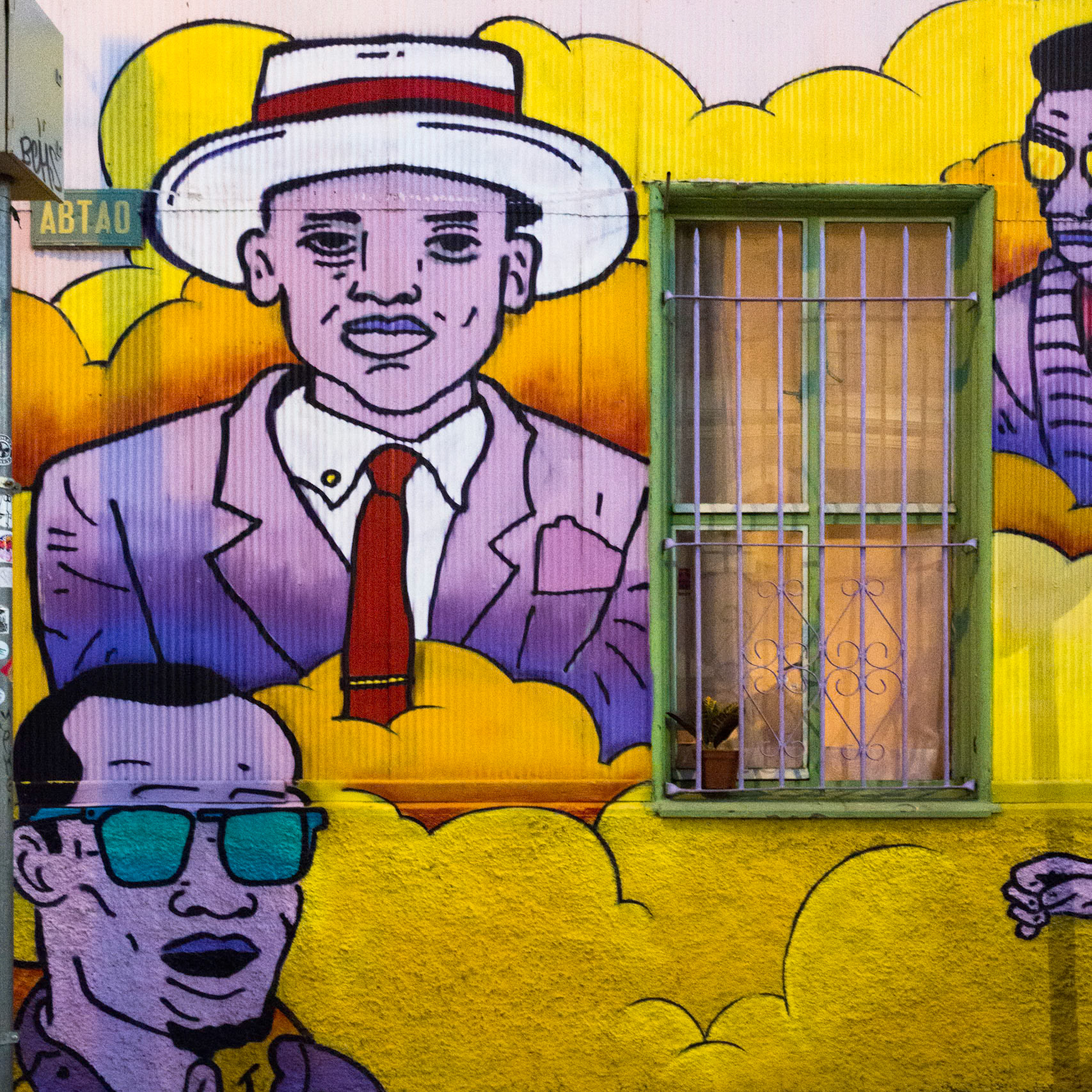 Street art, Valparaiso, Chile