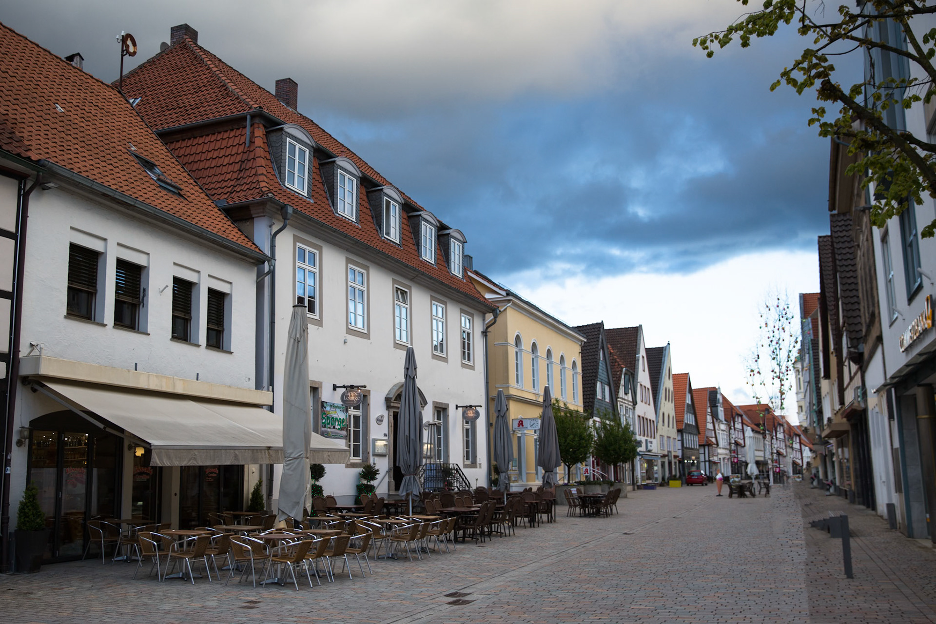The Hochfeld family home, 114 Mittelstrasse Lemgo. This building, outfileds and stables were owned by the Hochfeld family from  1887, until a forced sale in 1937. My father, his parents and grandparents lived here.