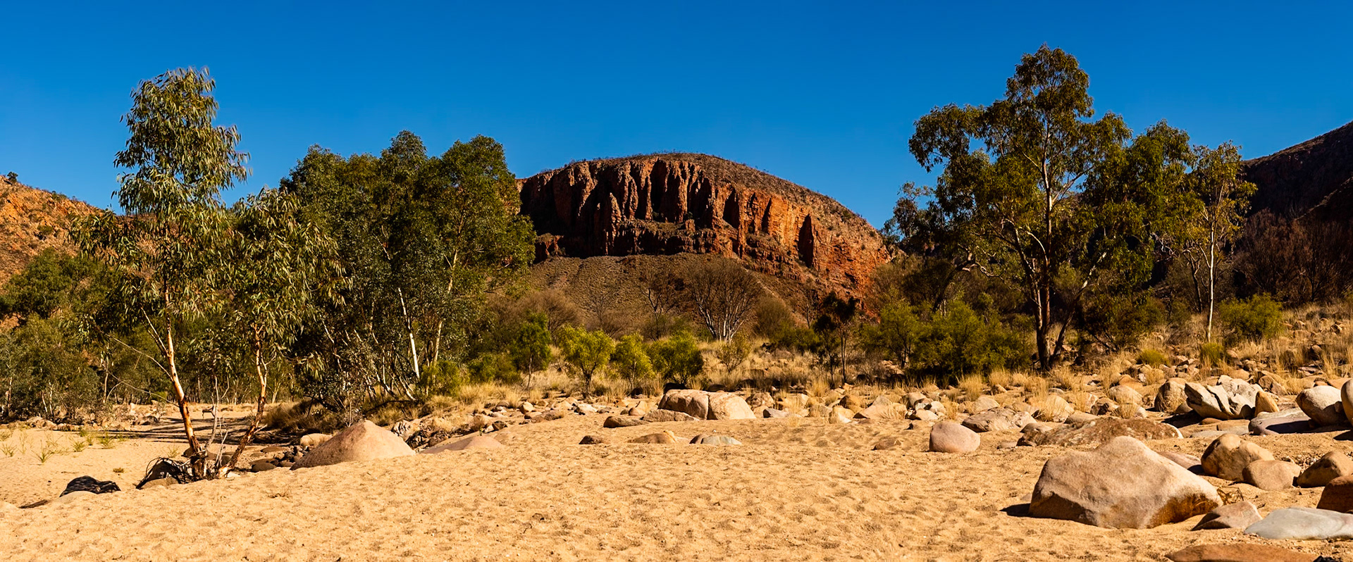 Orniston Pound, Larapinta Trail, Northern Territory, Australia