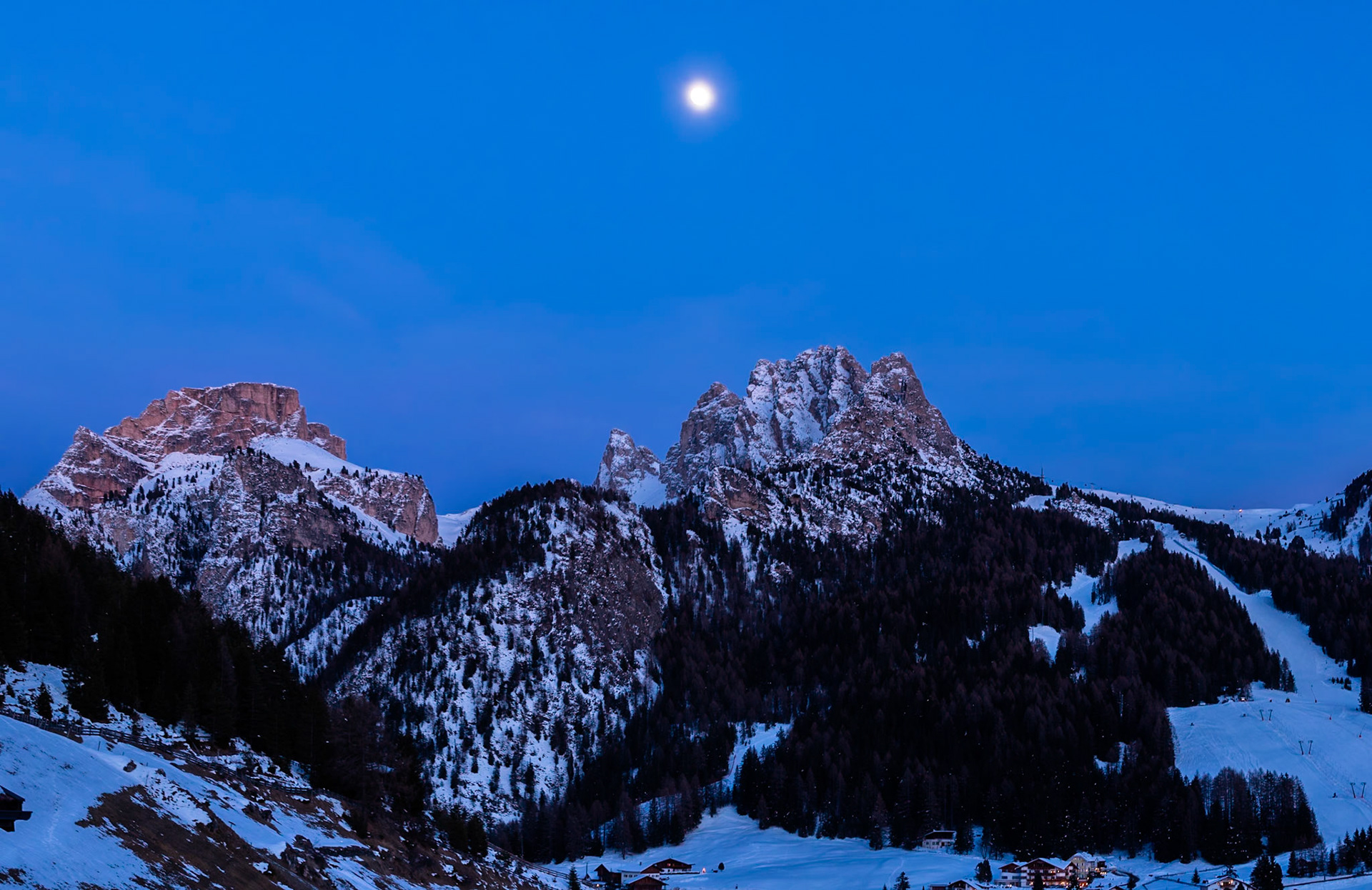 La Selva di val Gardena, Dolomites, Italy