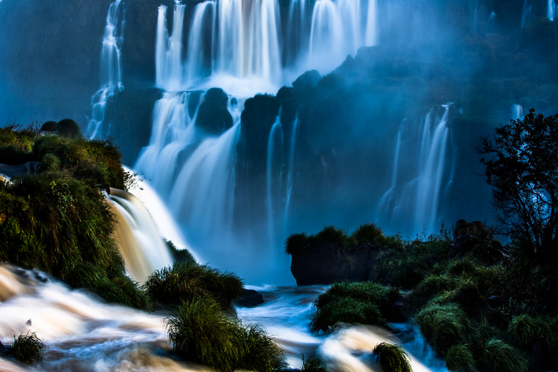 Iguassu Falls, Brazil and Argentina