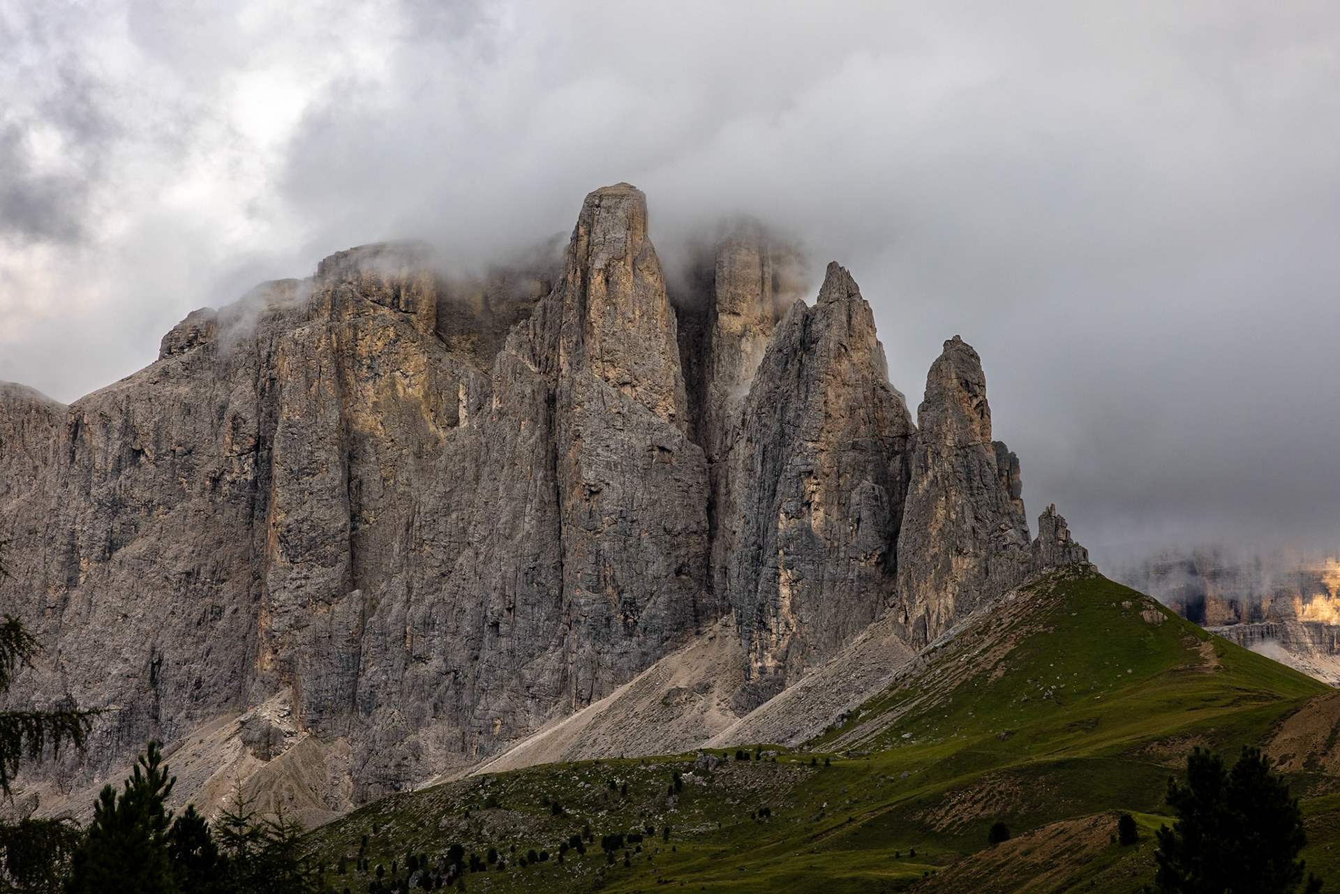 Passo Sella, Sassolungo, Selva di Val Gardena, Dolomites, South Tyrol, Italy