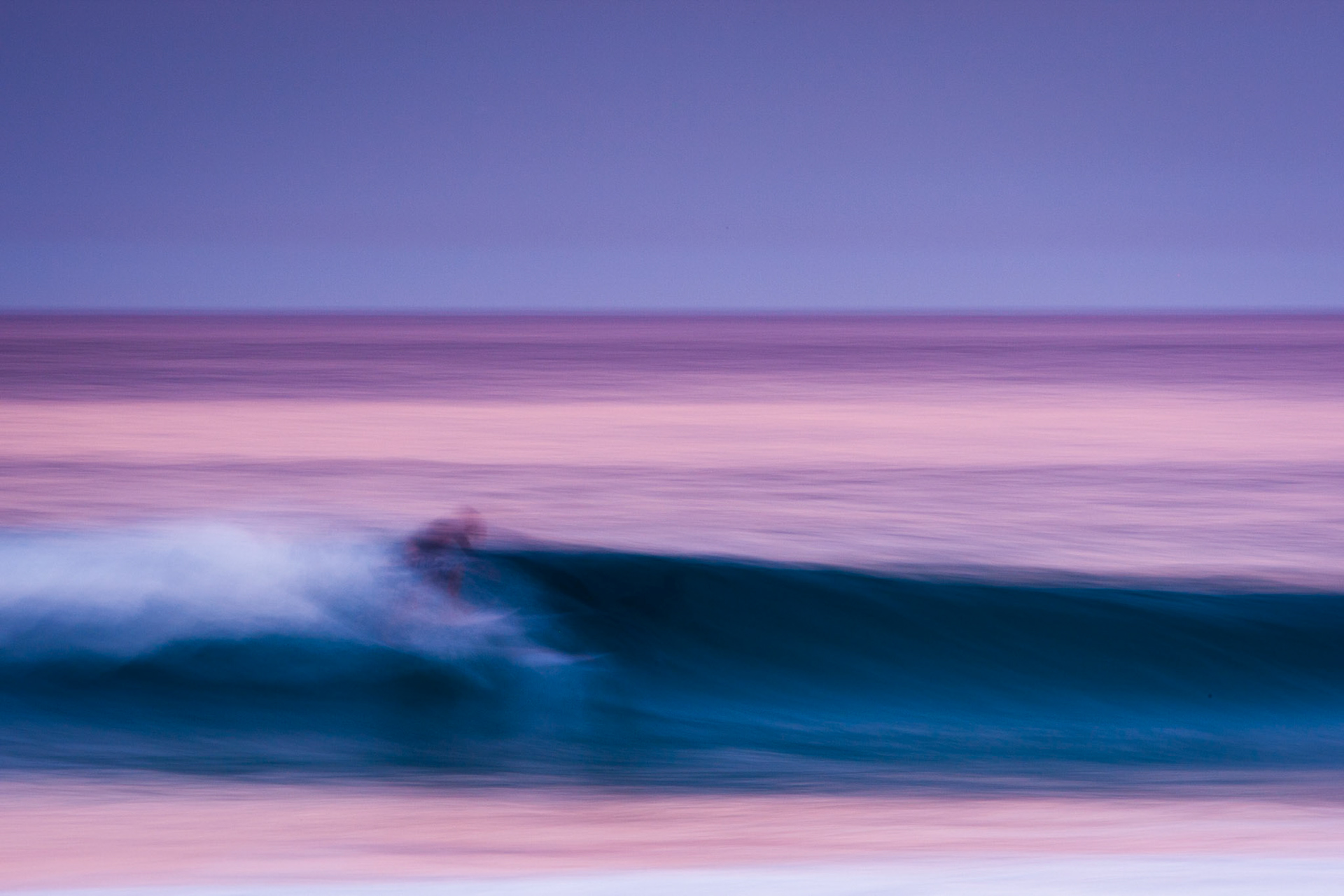 Surfer, Mackenzie's Bay, Sydney, Australia
