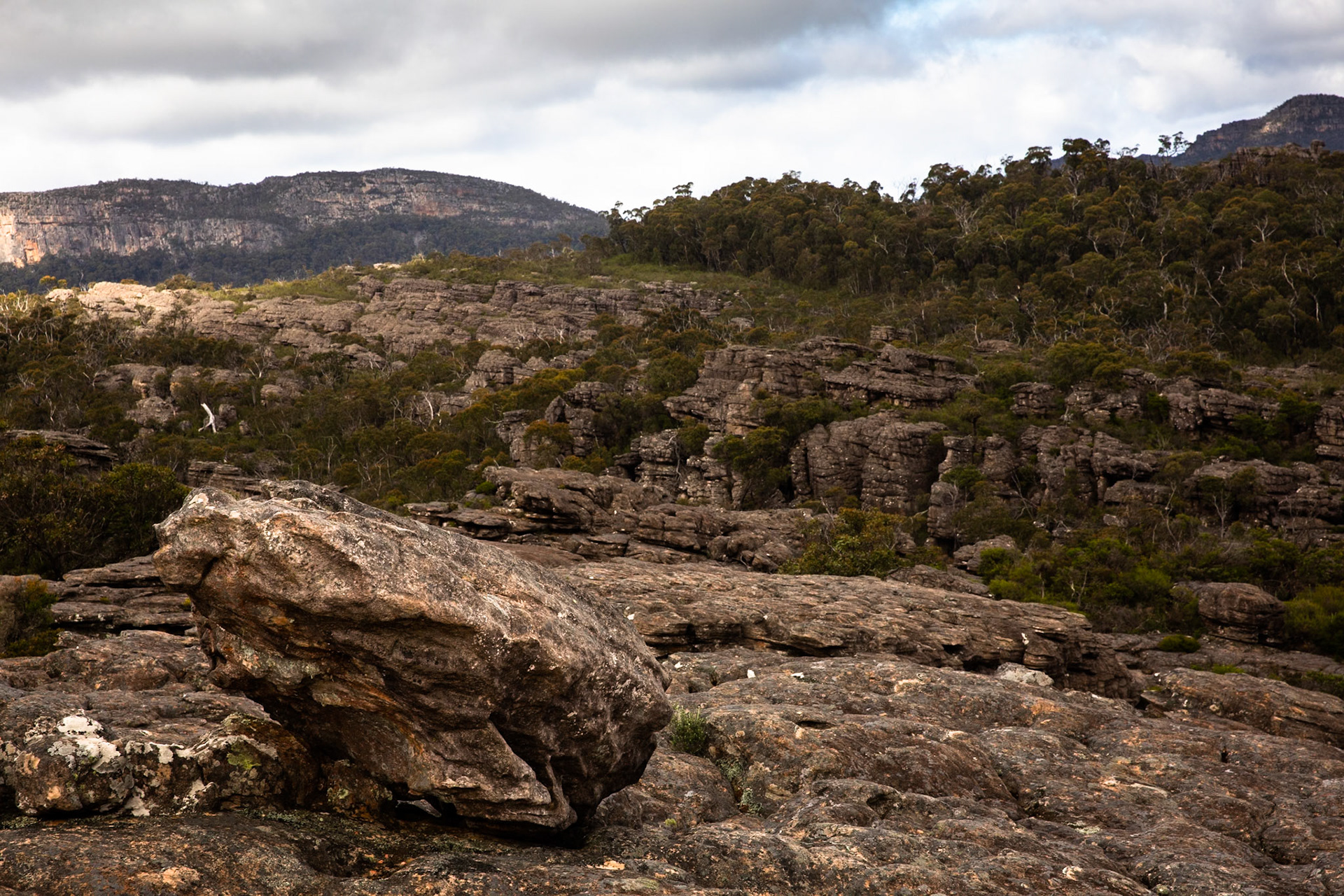 Sundial Peak circuit, Hall's Gap, The Grampians, Victoria