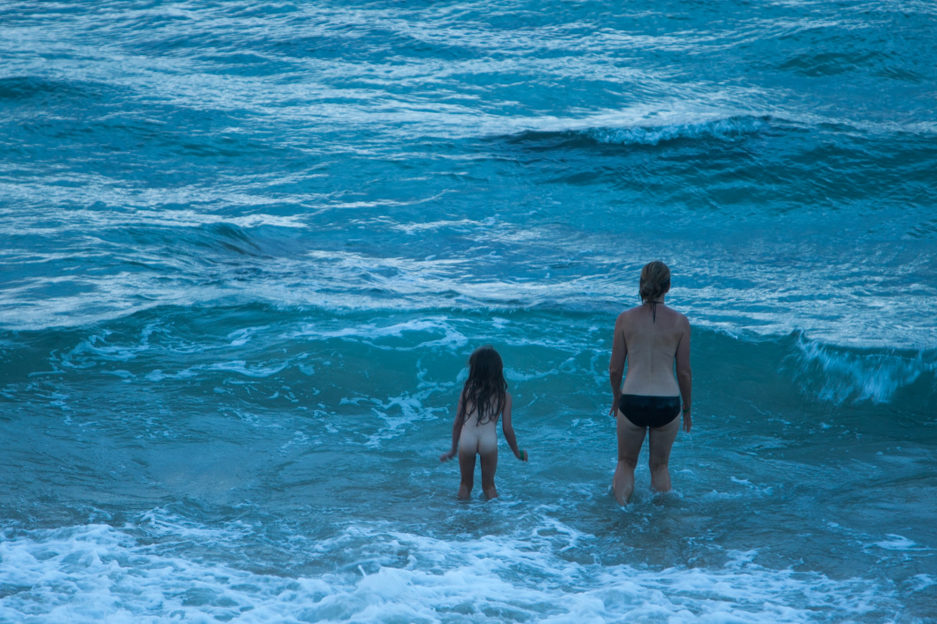 Mother and daughter, Watego's beach