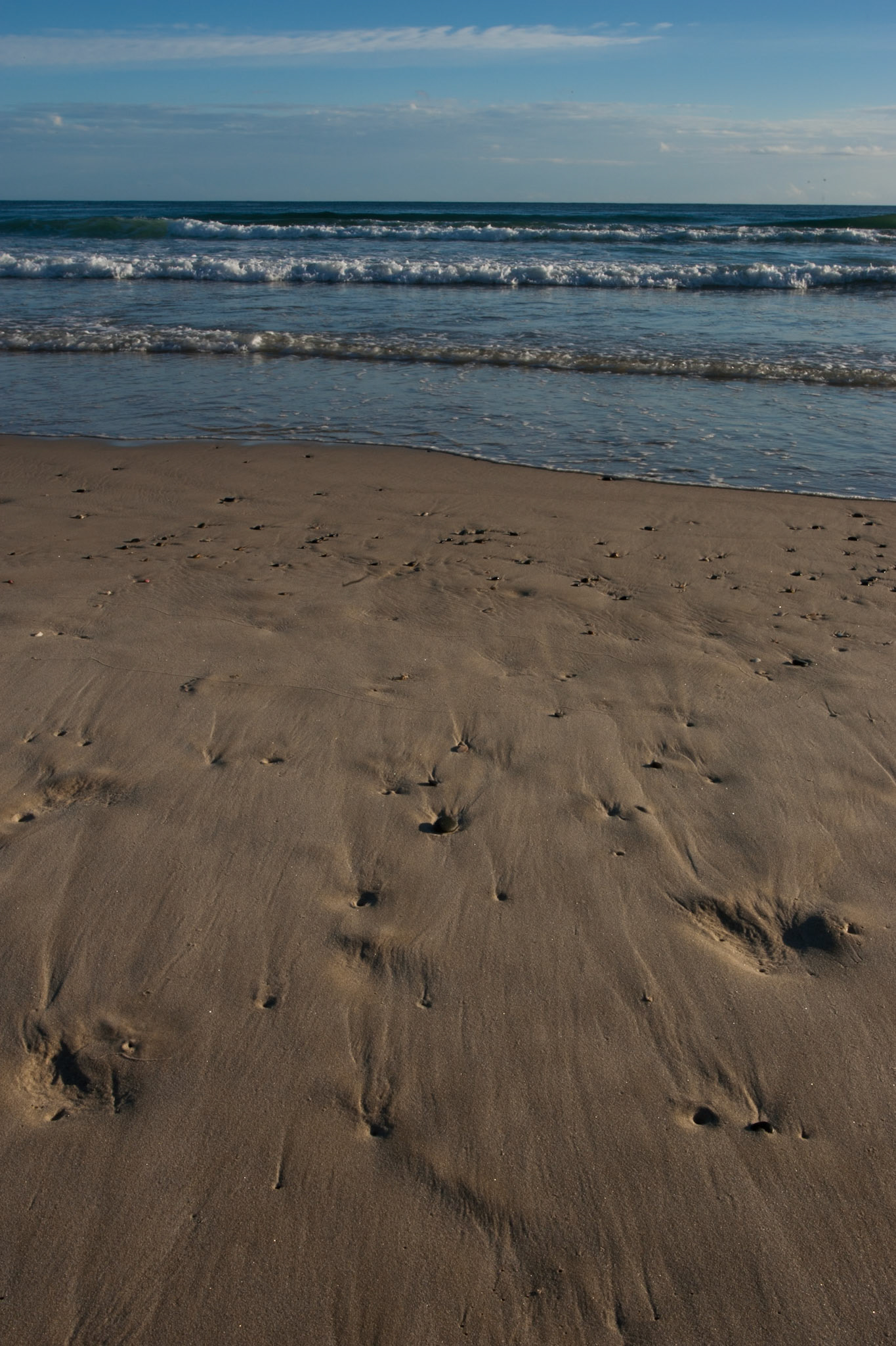 Exposed beach, Belongil beach, Byron Bay