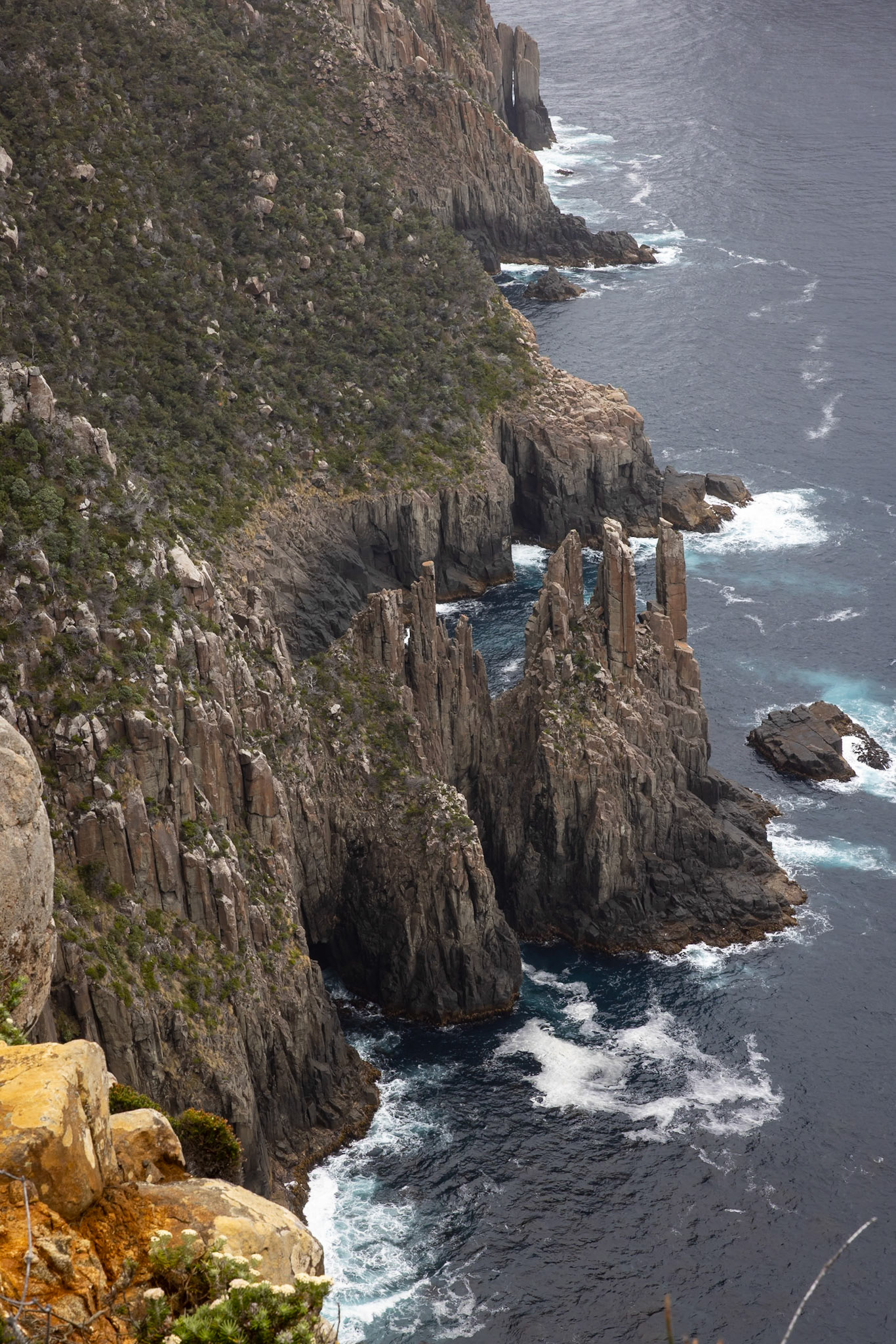 Three Capes Track, Cape Pillar Lodge to Cape Pillar and return, Tasmania
