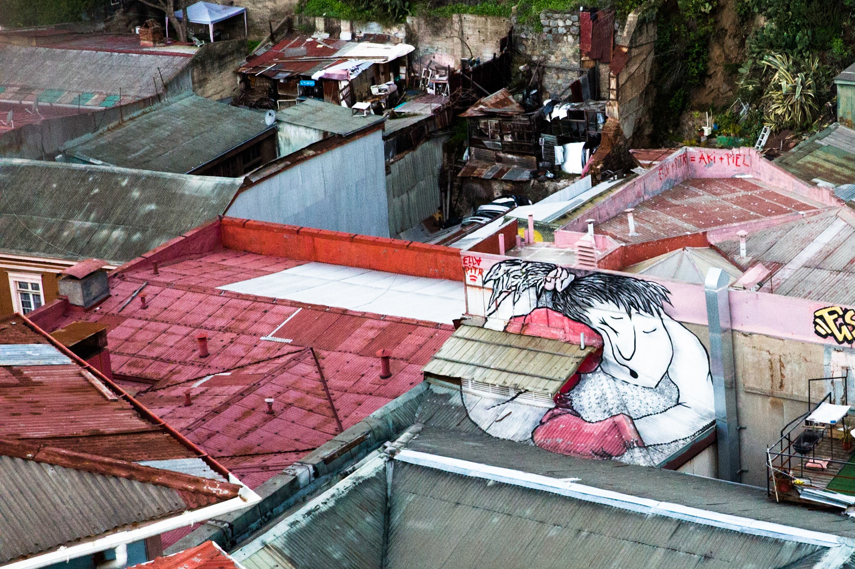 Street art, Valparaiso, Chile