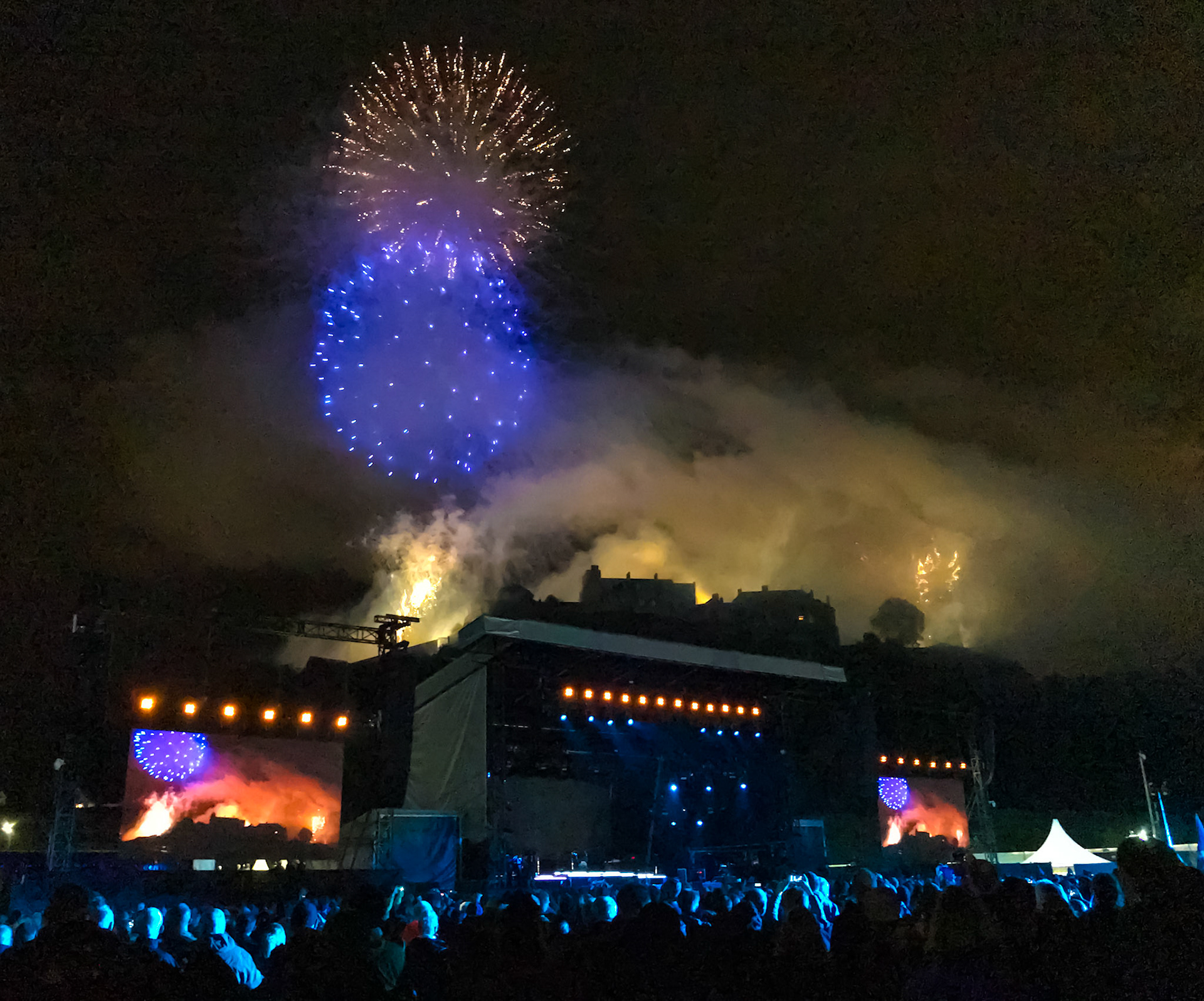 Runrig open air vor dem Stirling Castle