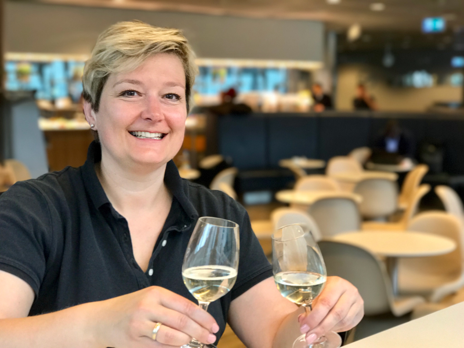 warten in der LH Lounge