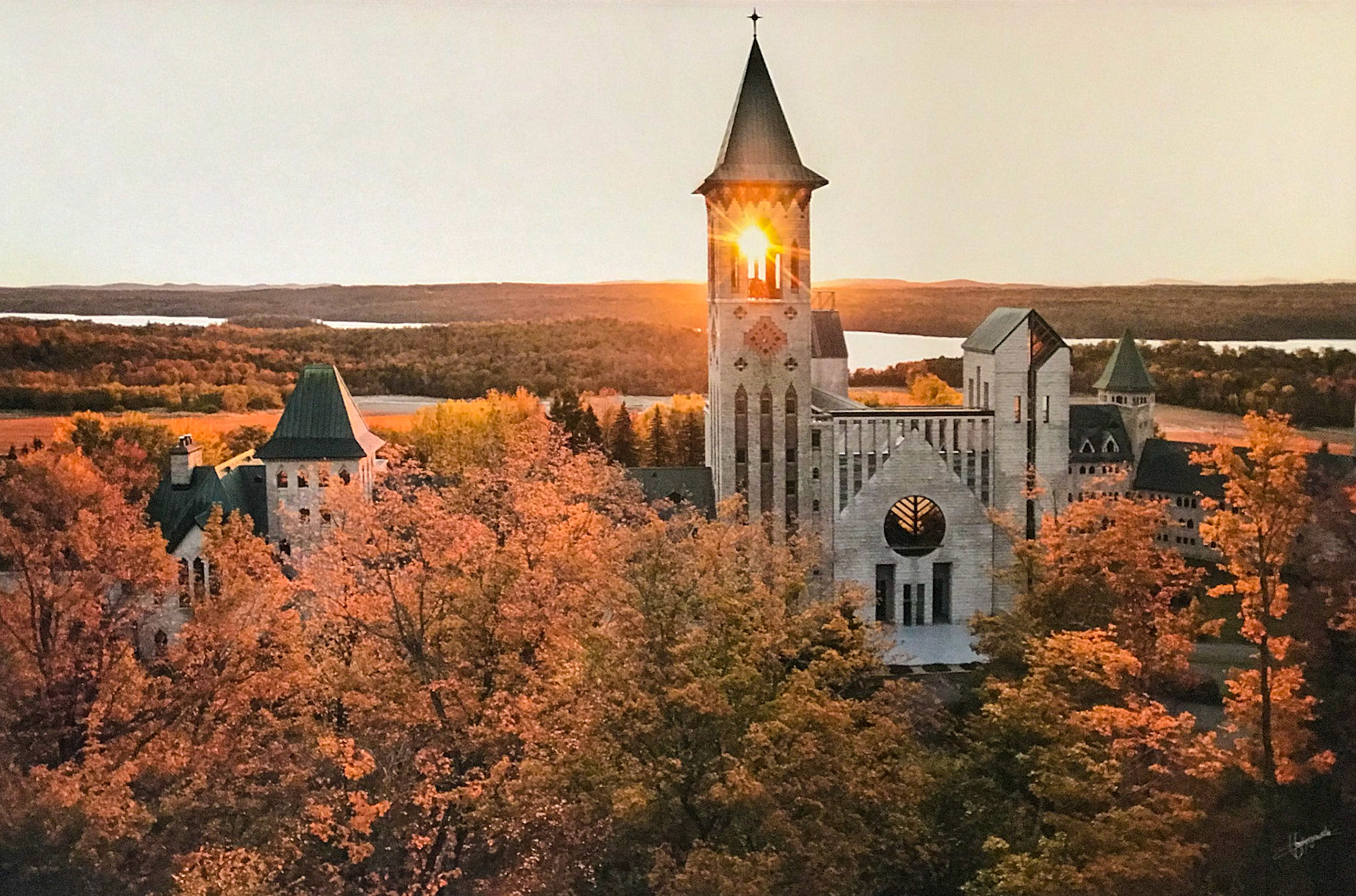 Abbaye De St-Benoit-Du-Lac