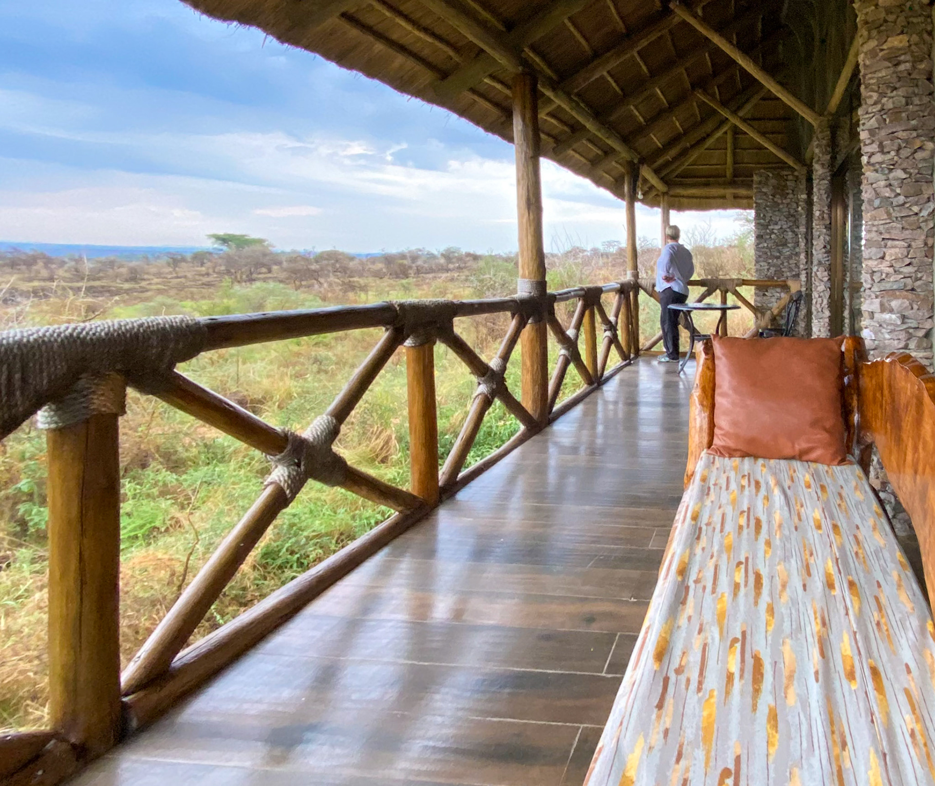 Serengeti Safari Lodge