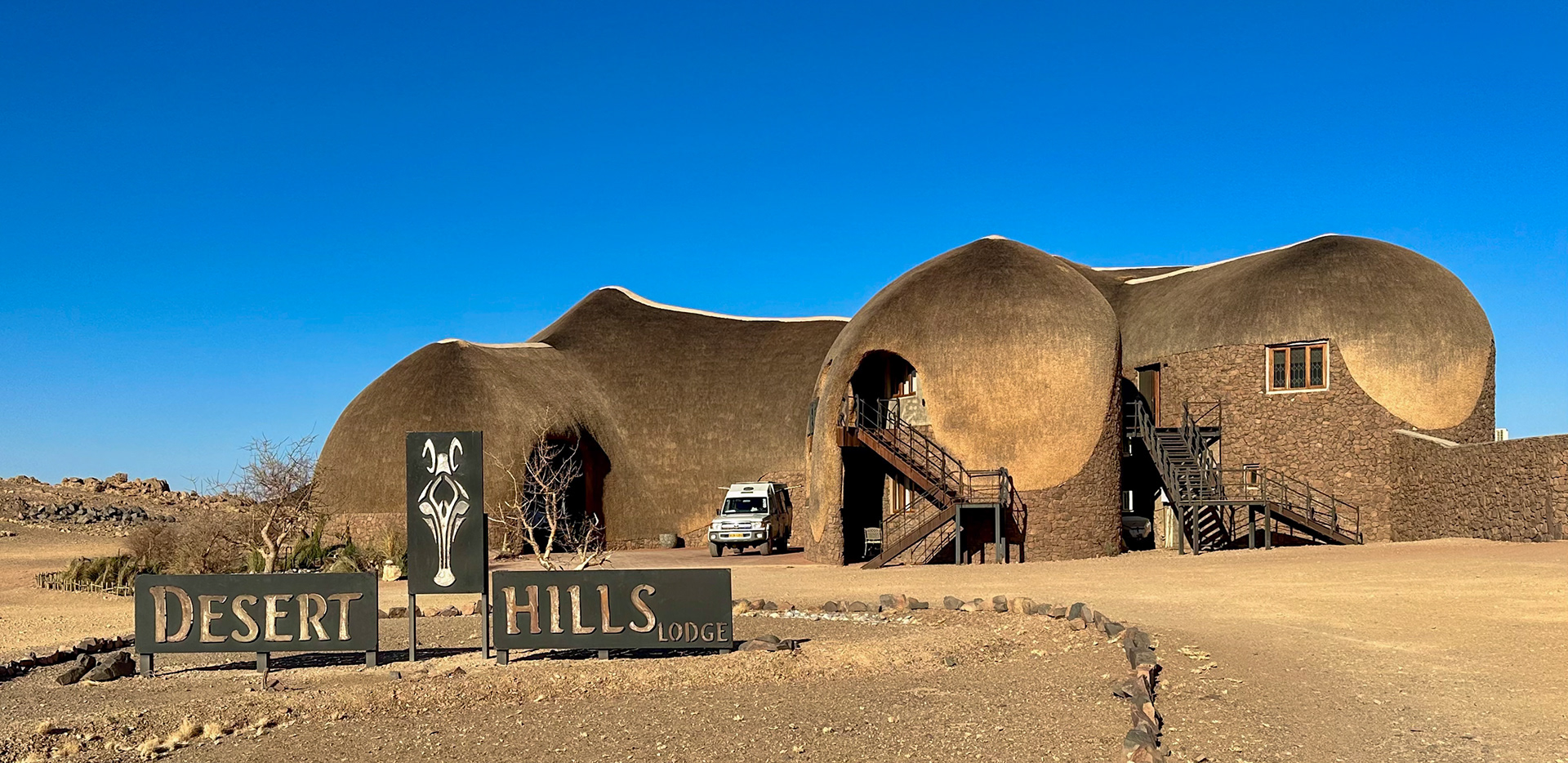 Lodge in der Namib-Wüste
