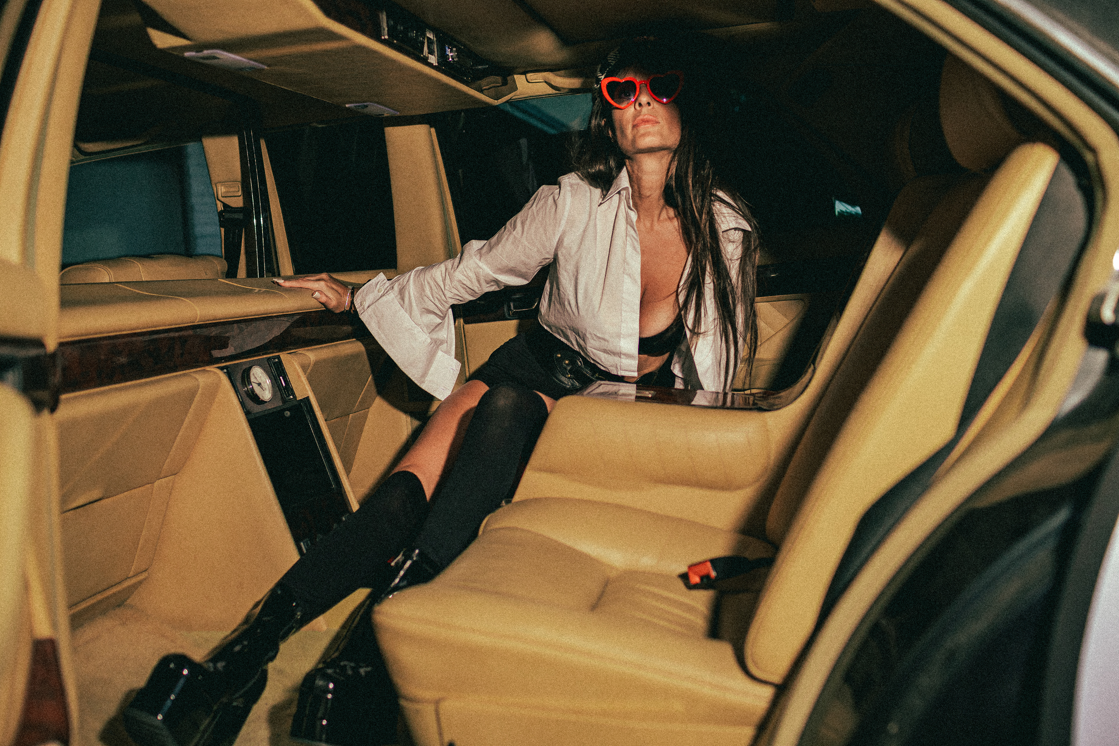 FASHION EDITORIAL