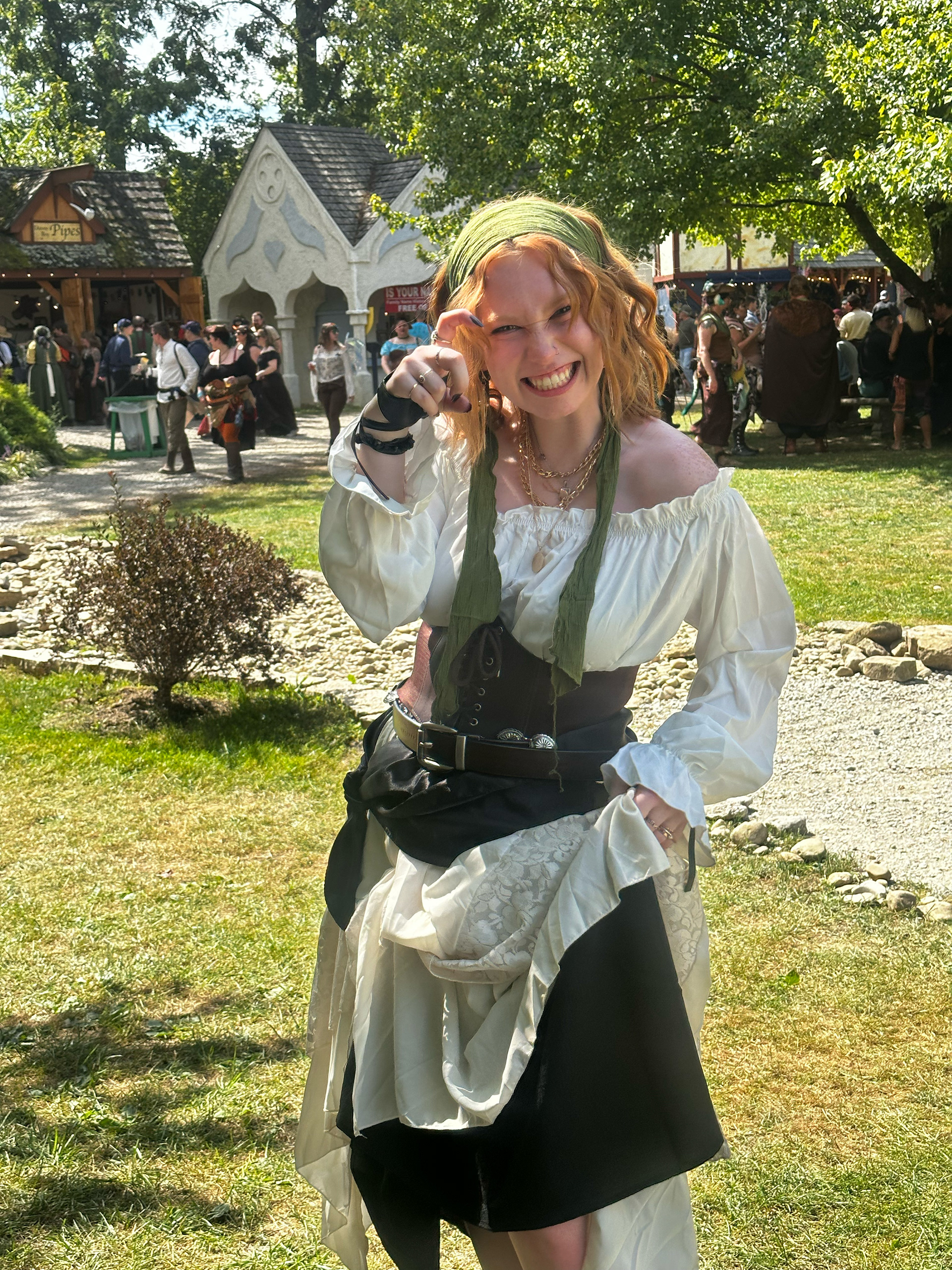 I LOVE ren faires!!!