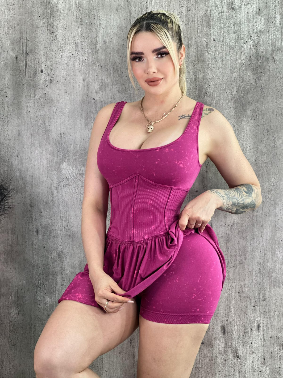 BODY VESTIDO $195