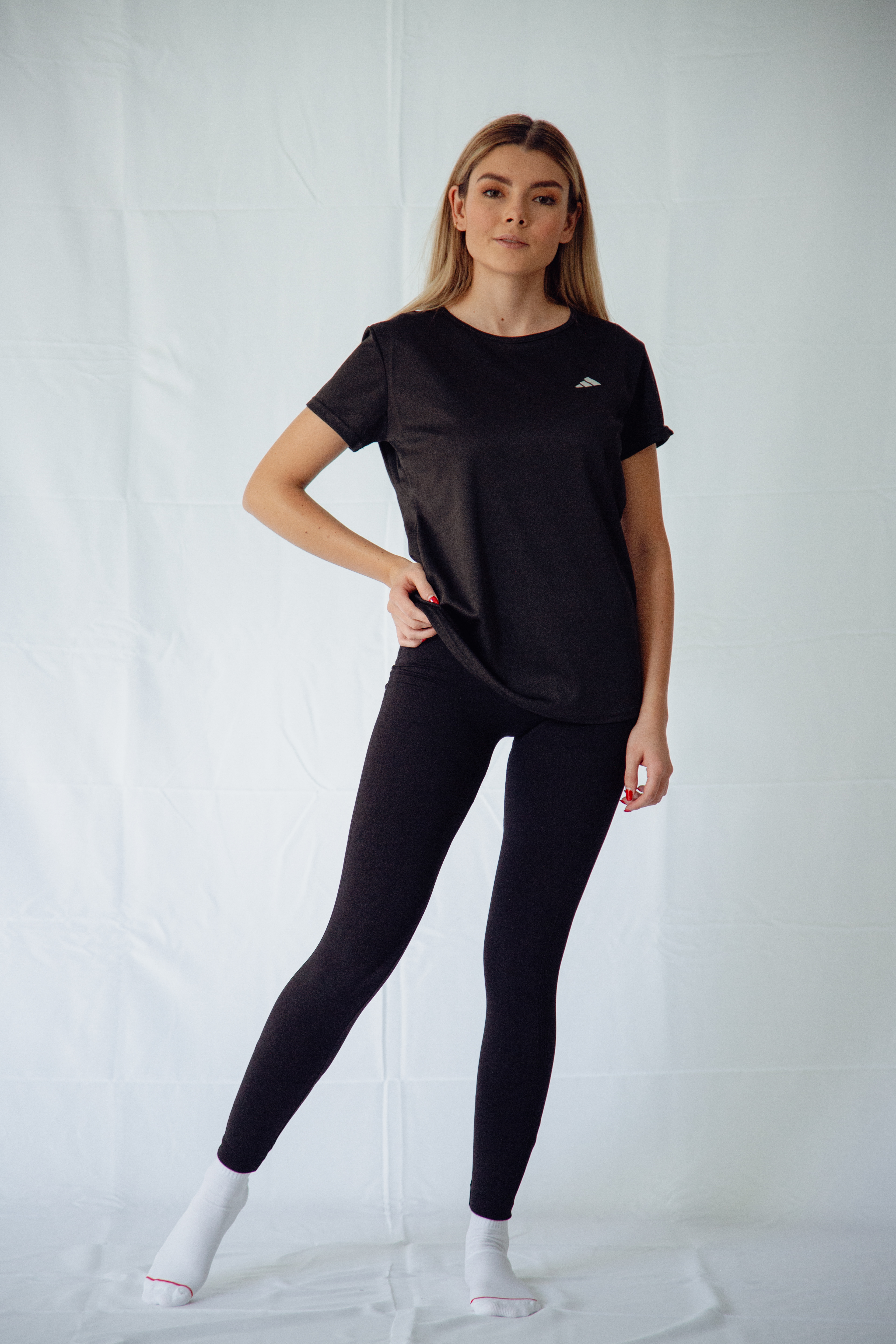DAMA MANGA CORTA - UNI / $49 - tela dry fit