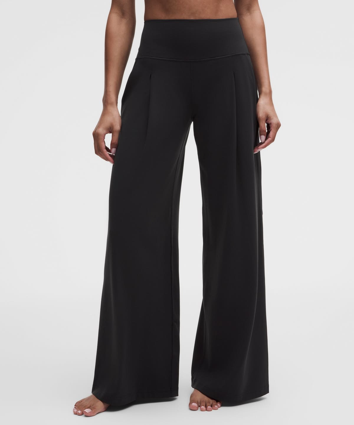 PANTALÓN FLARE PINZAS - $175 - S/M y M/L