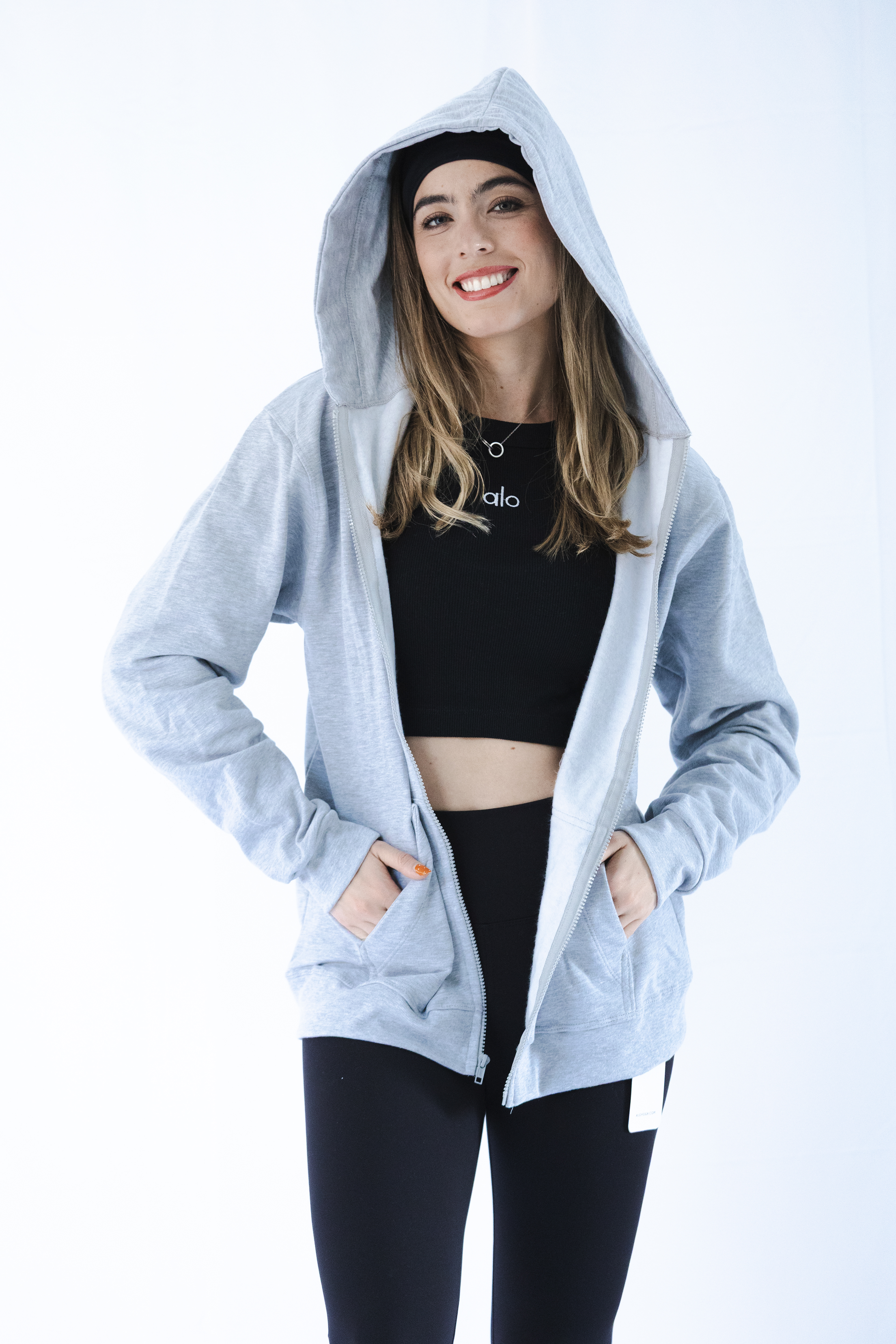 SUDADERA OVERSIZE CIERRE $285