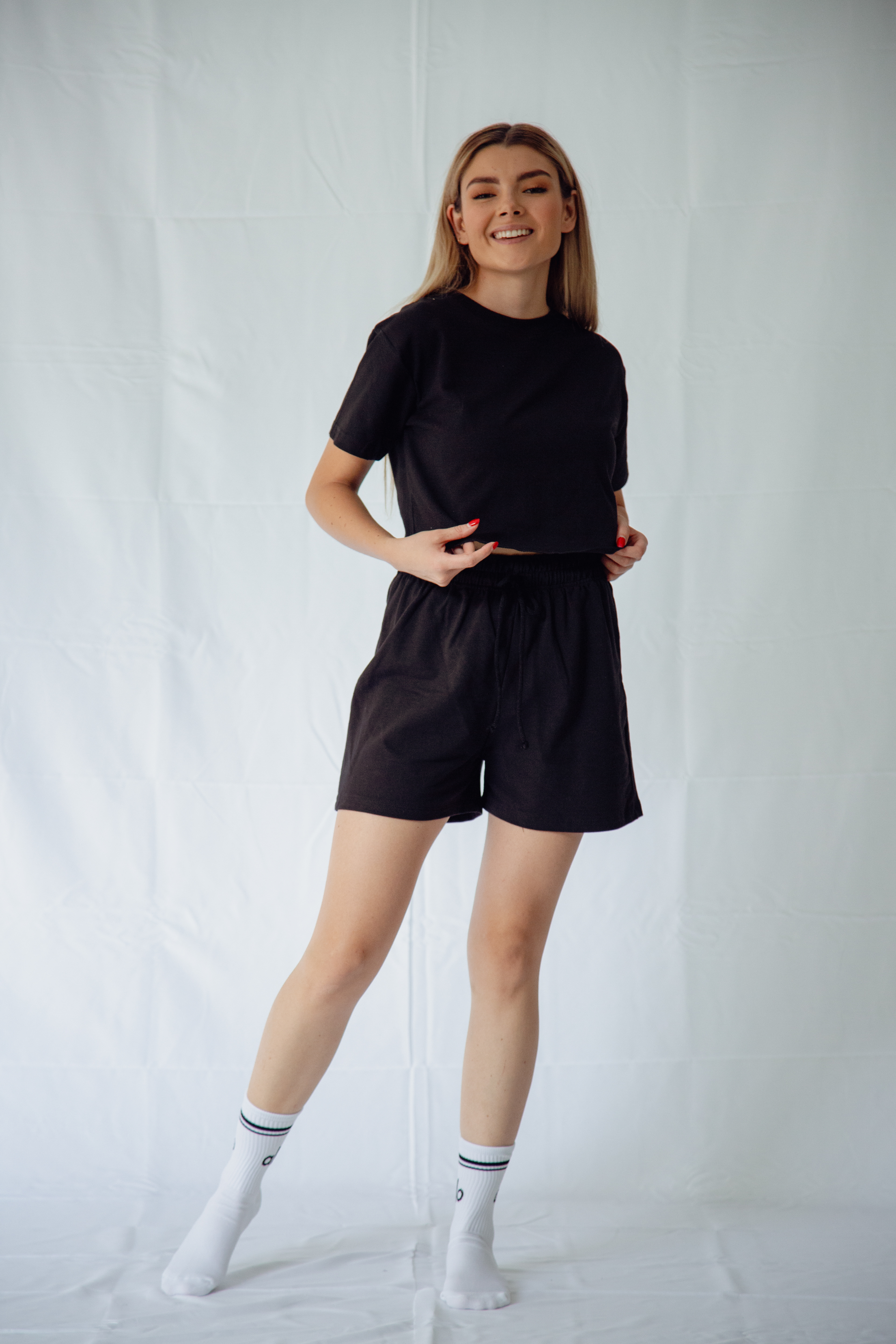CONJUNTO SHORT + CROP $225