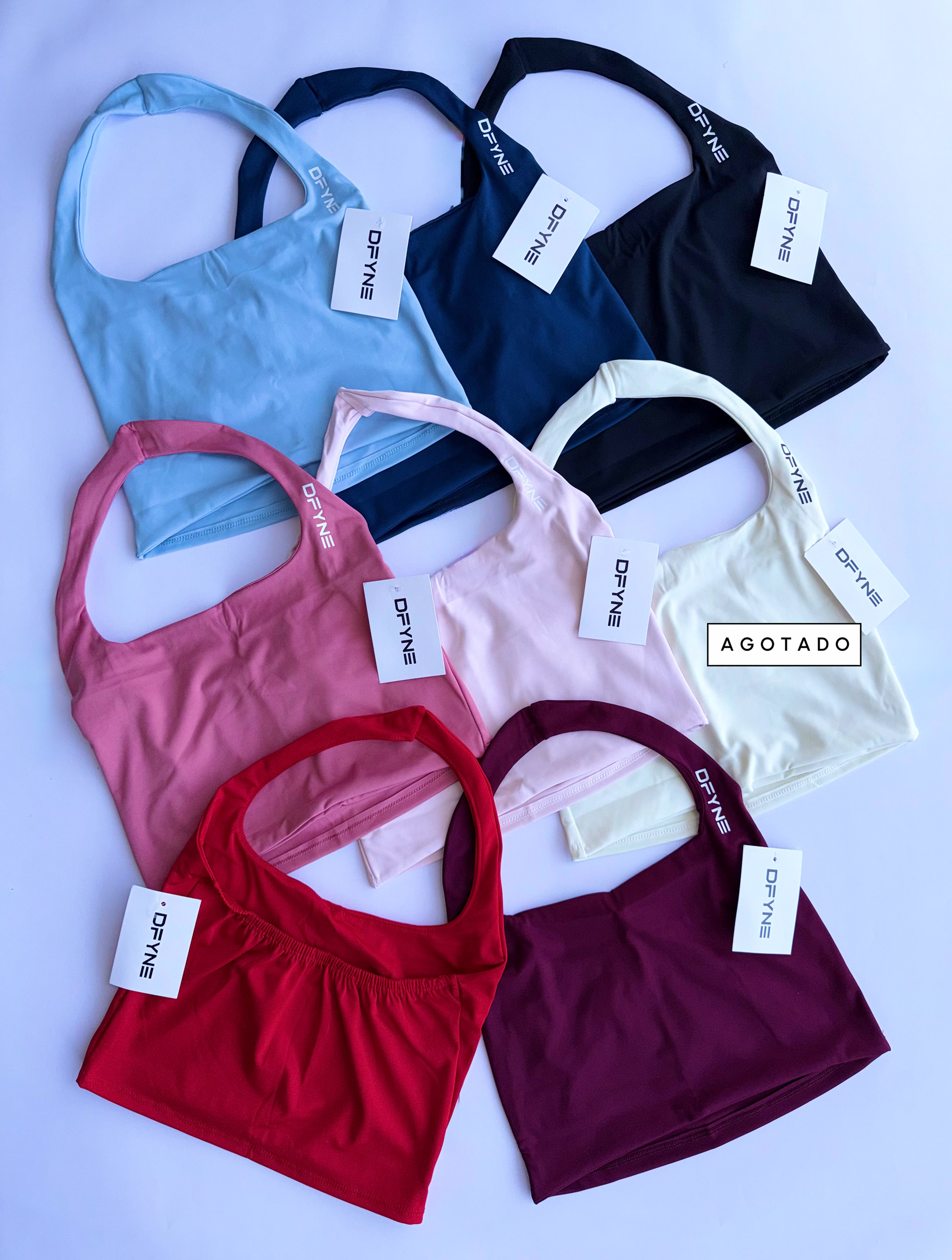 TOP HALTER - $120 - unitalla, sin copas, con doble capa al frente