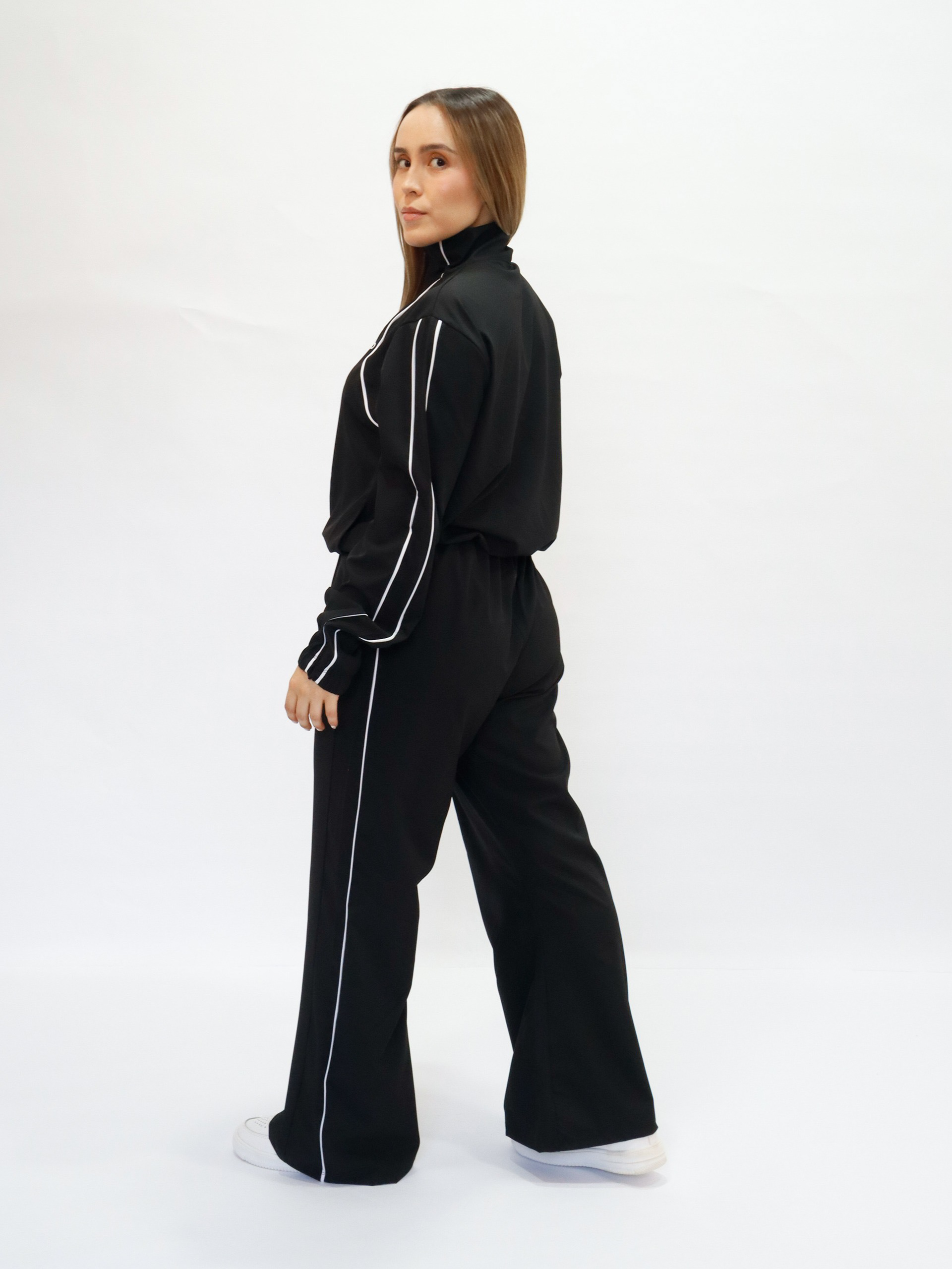 CONJUNTO PANTS MICROFIBRA $445