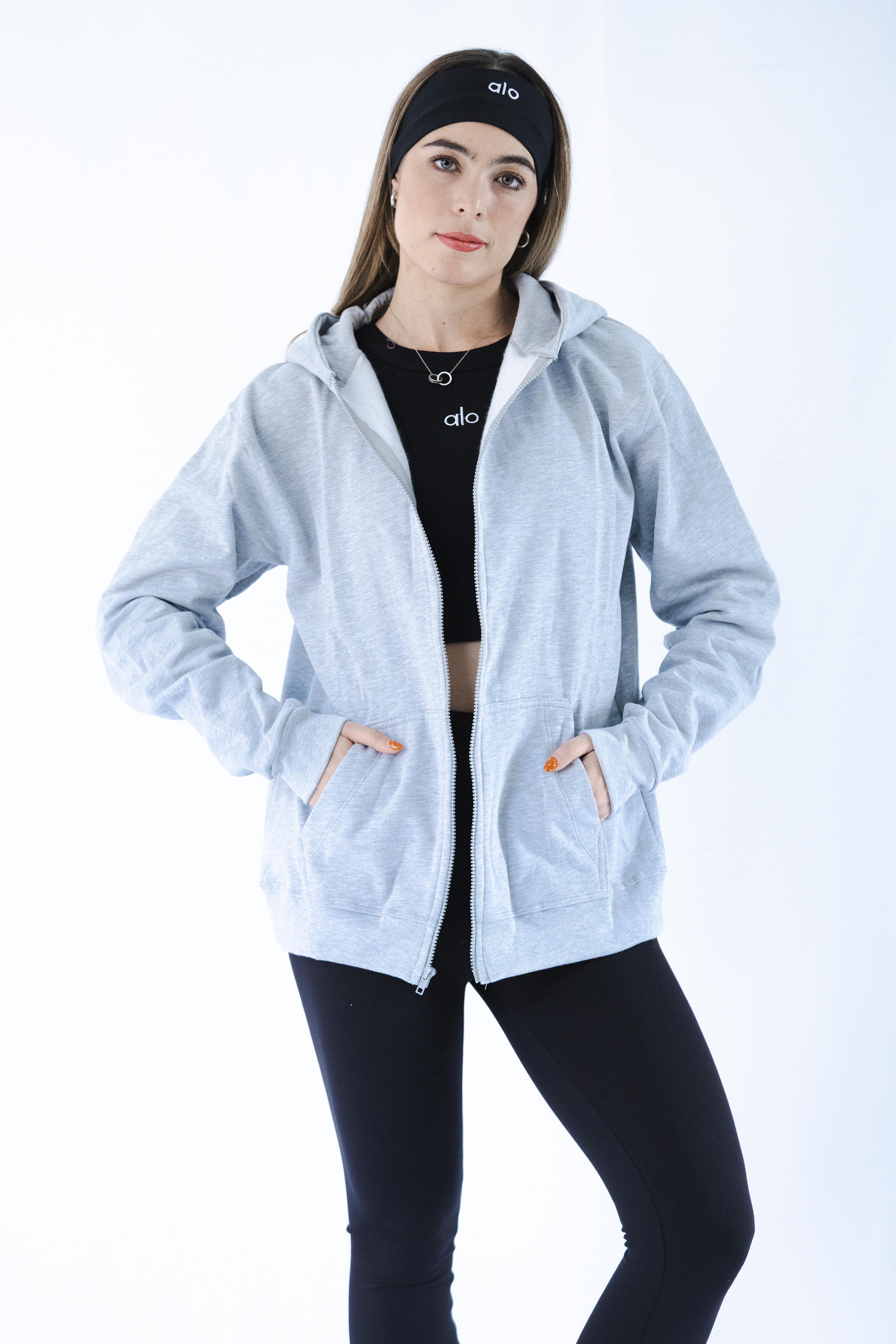 SUDADERA OVERSIZE CIERRE $285