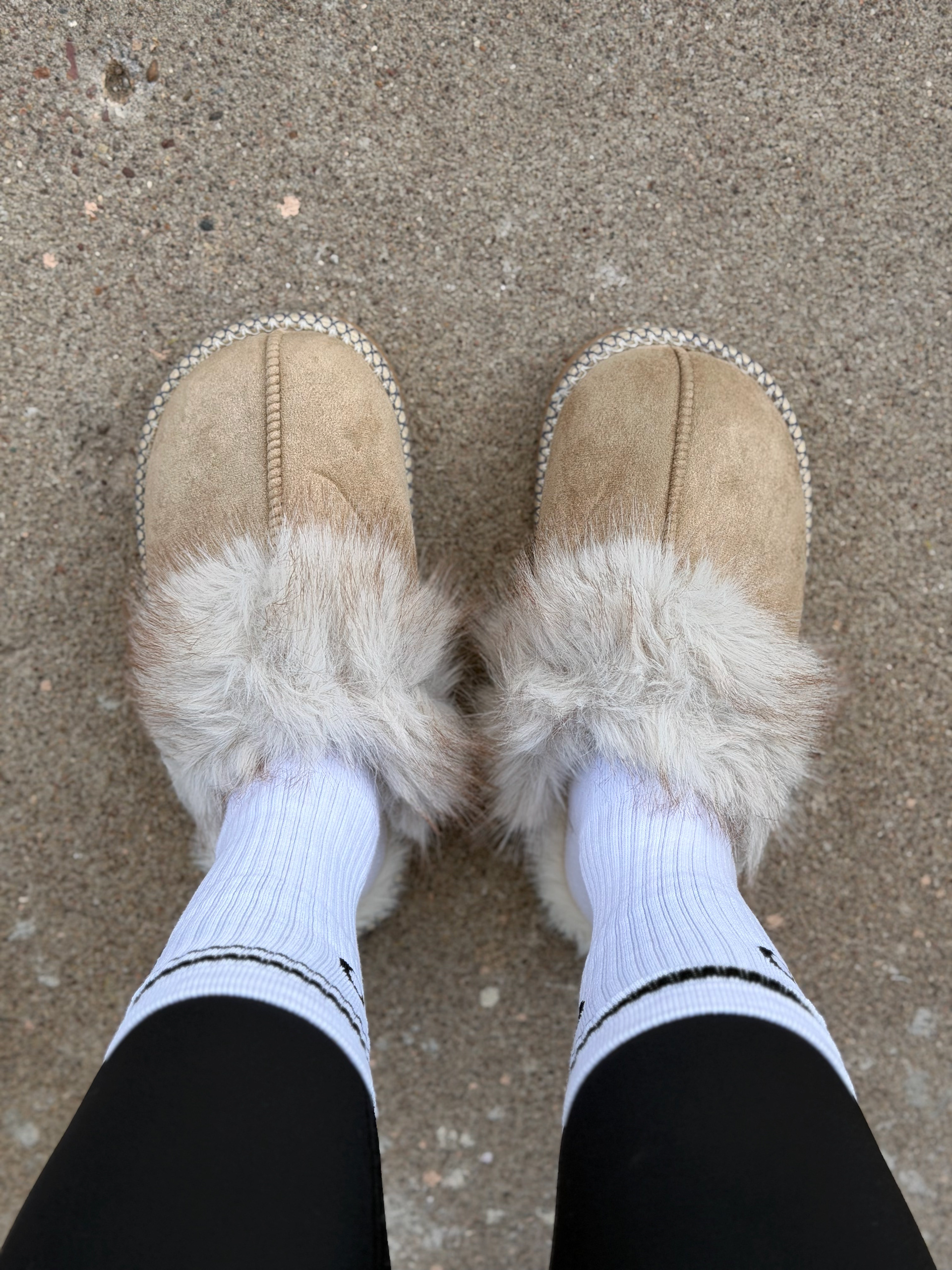 SLIPPERS $200