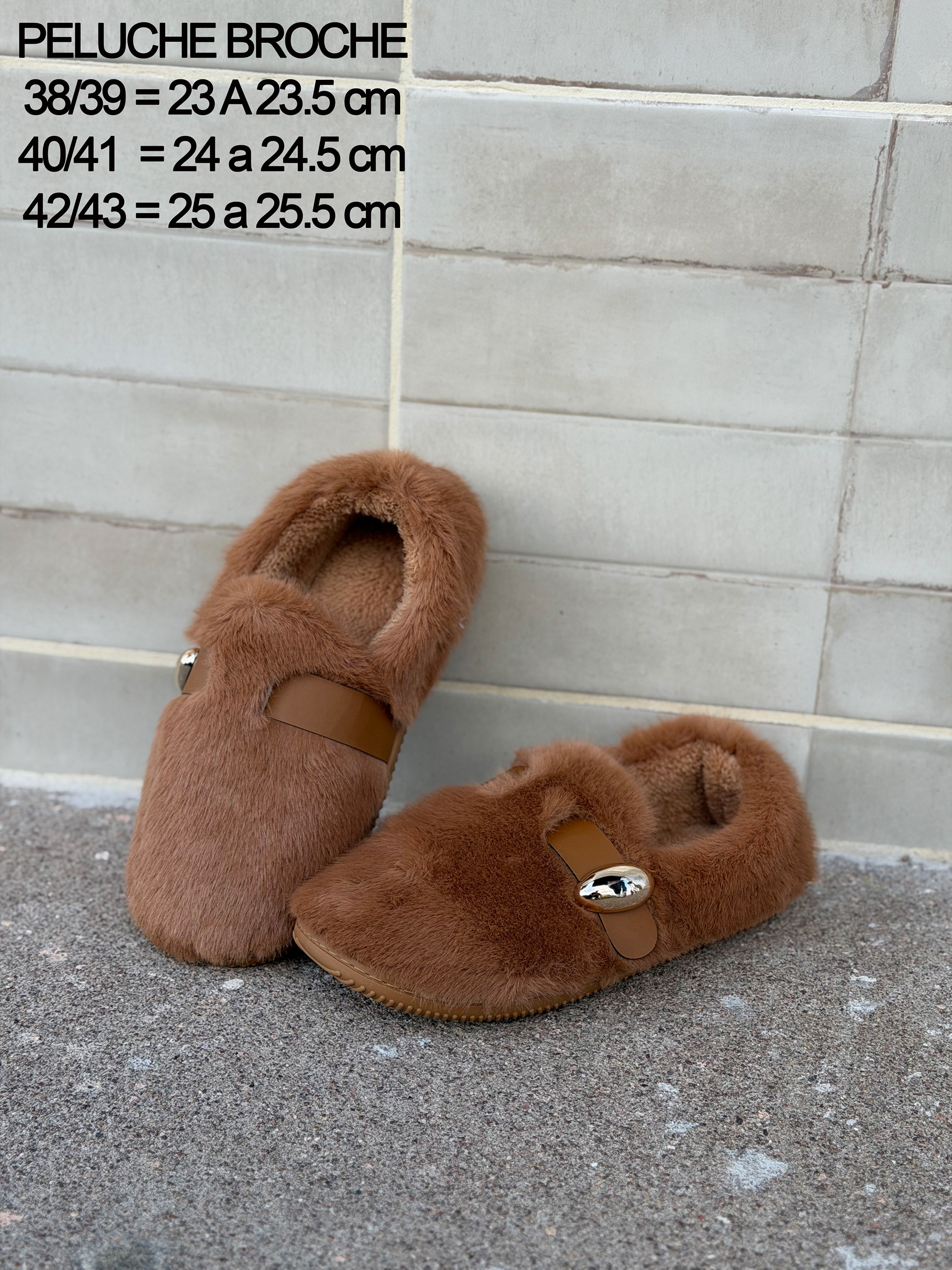 PELUCHE BROCHE $275